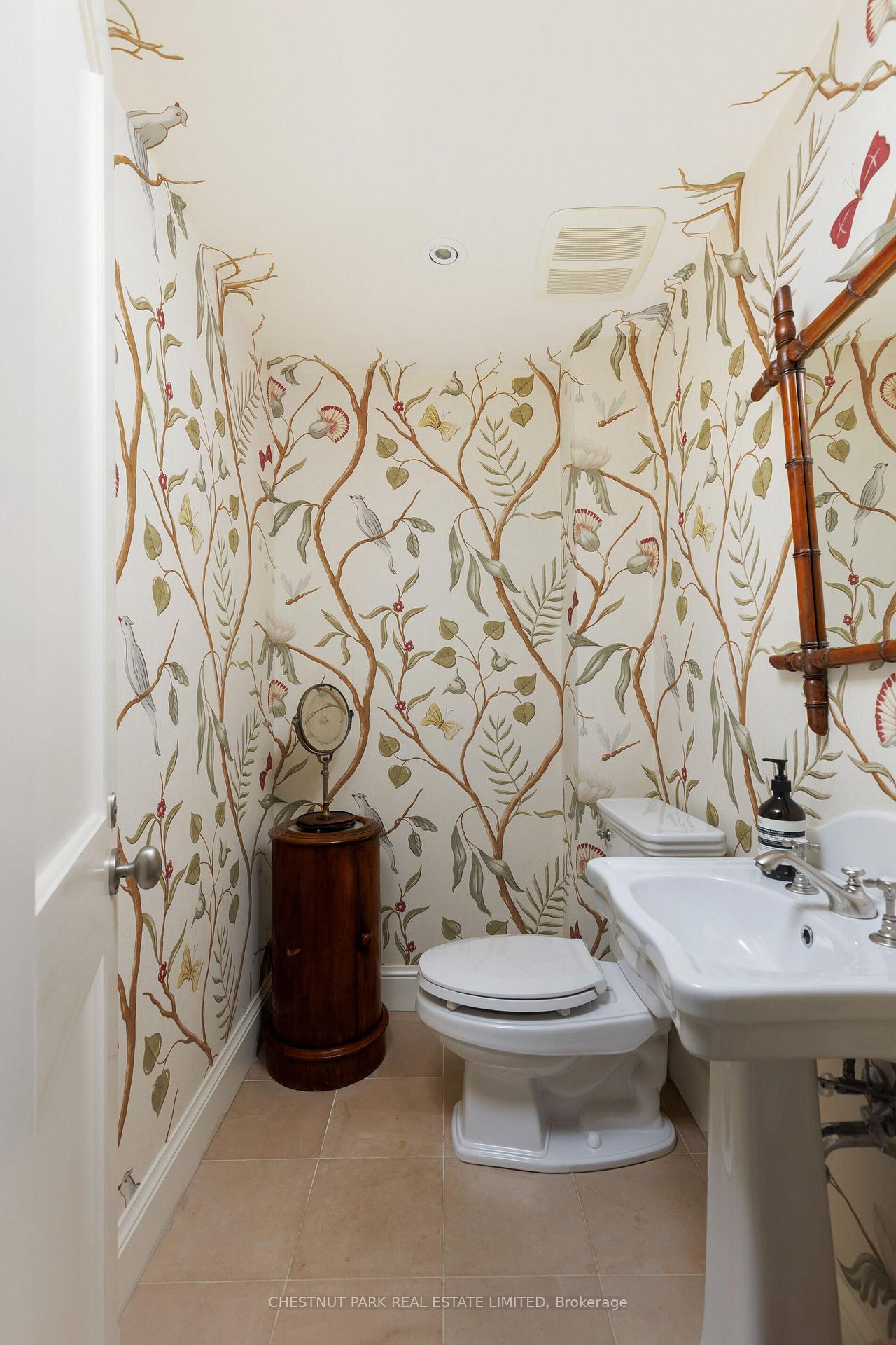 Photo 29 of Unit TH6, 94 Crescent Road, Toronto, Rosedale-Moore Park — HOMEH
