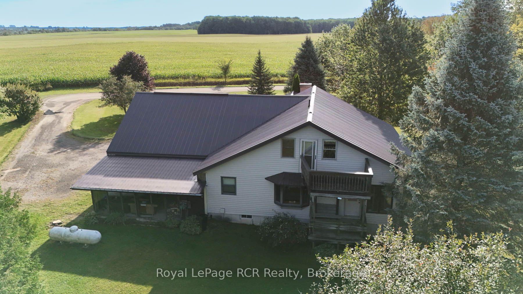 Photo 8 of 9870 Creek Road, Minto — HOMEH