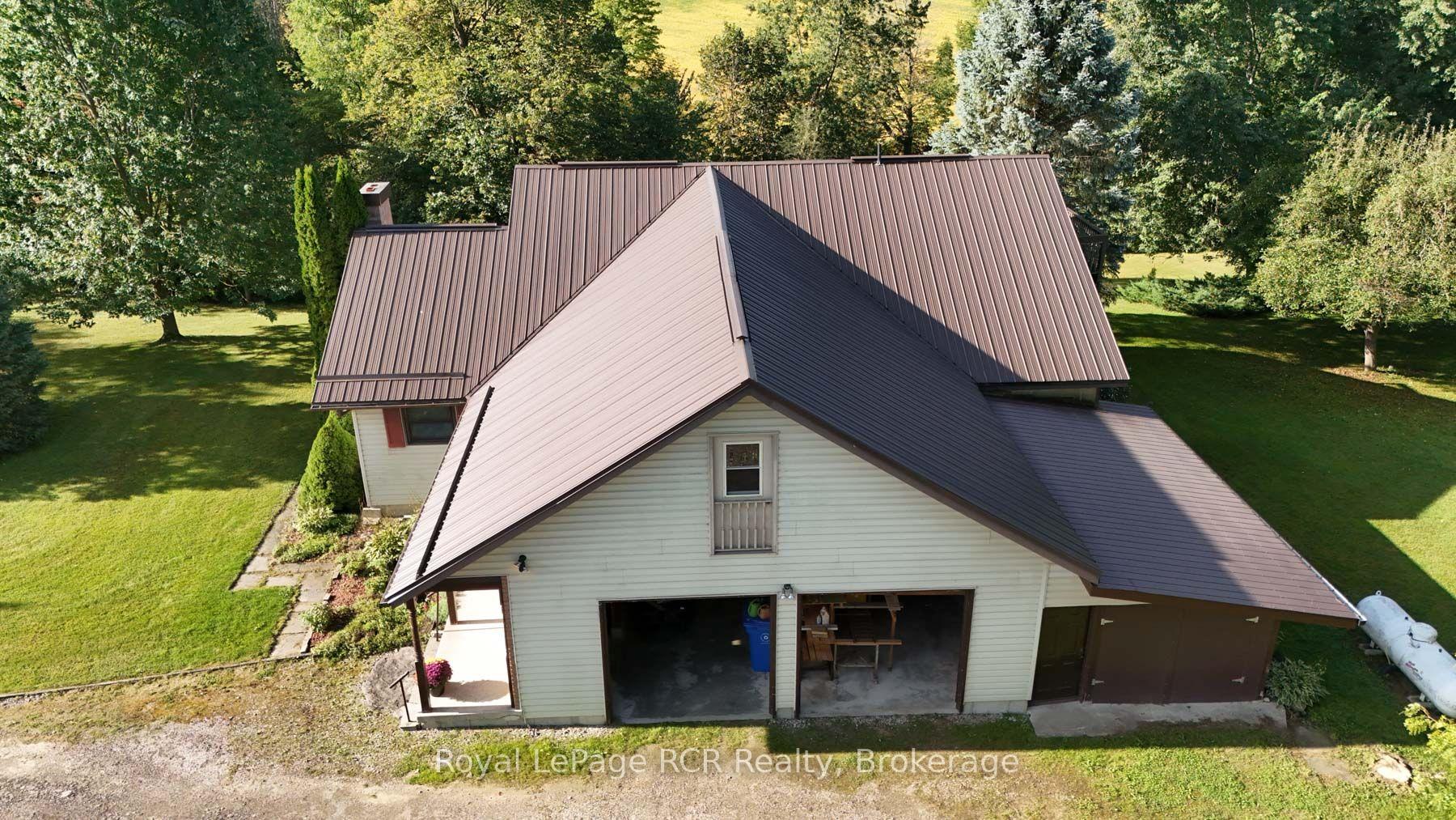 Photo 9 of 9870 Creek Road, Minto — HOMEH