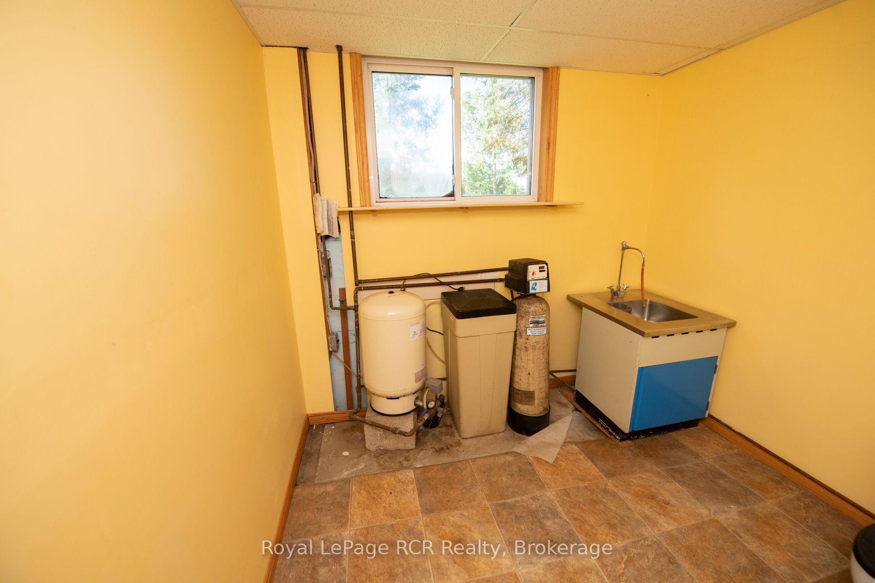 Photo 19 of 9870 Creek Road, Minto — HOMEH