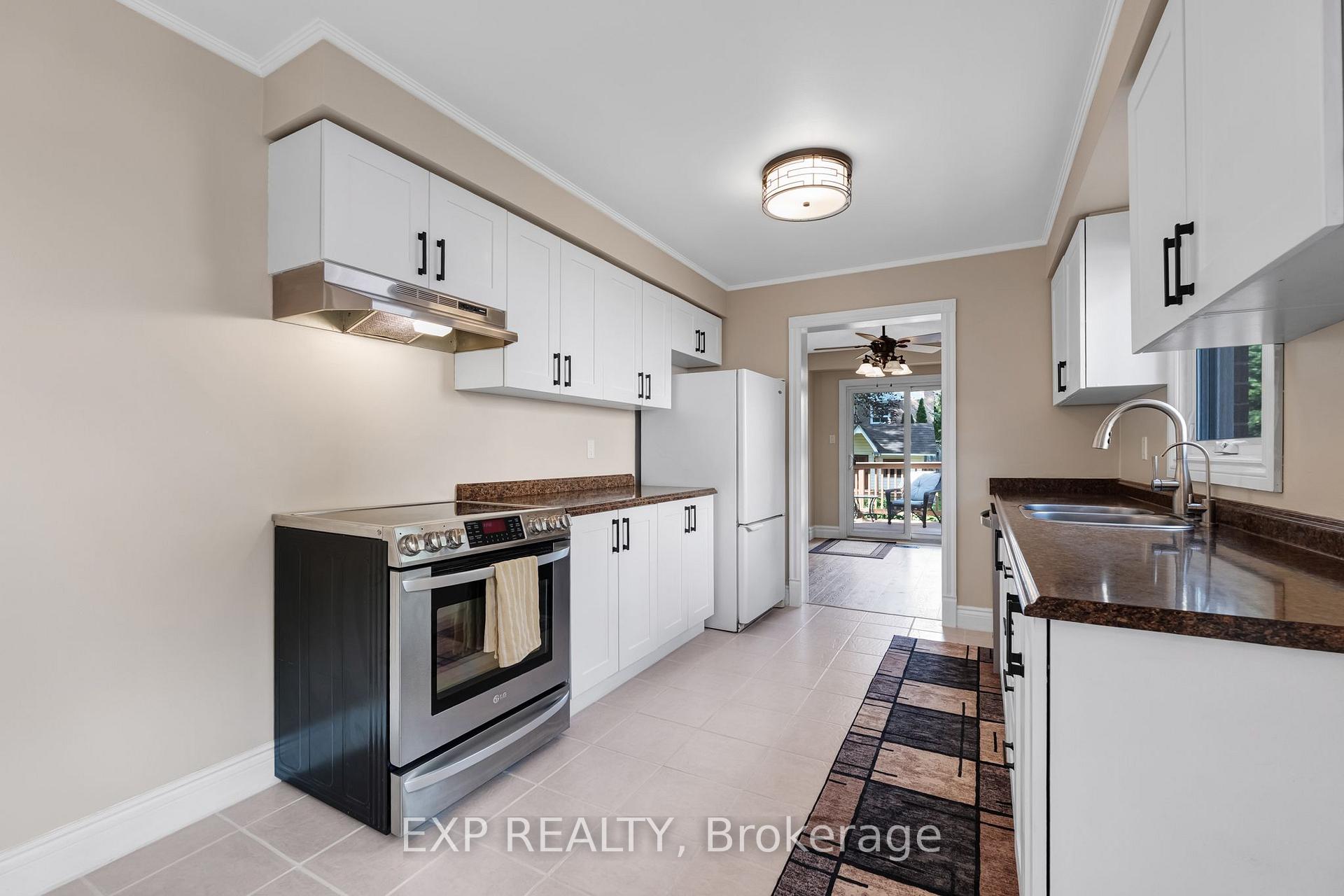Photo 8 of 70 Natanya Boulevard, Georgina, Keswick North — HOMEH