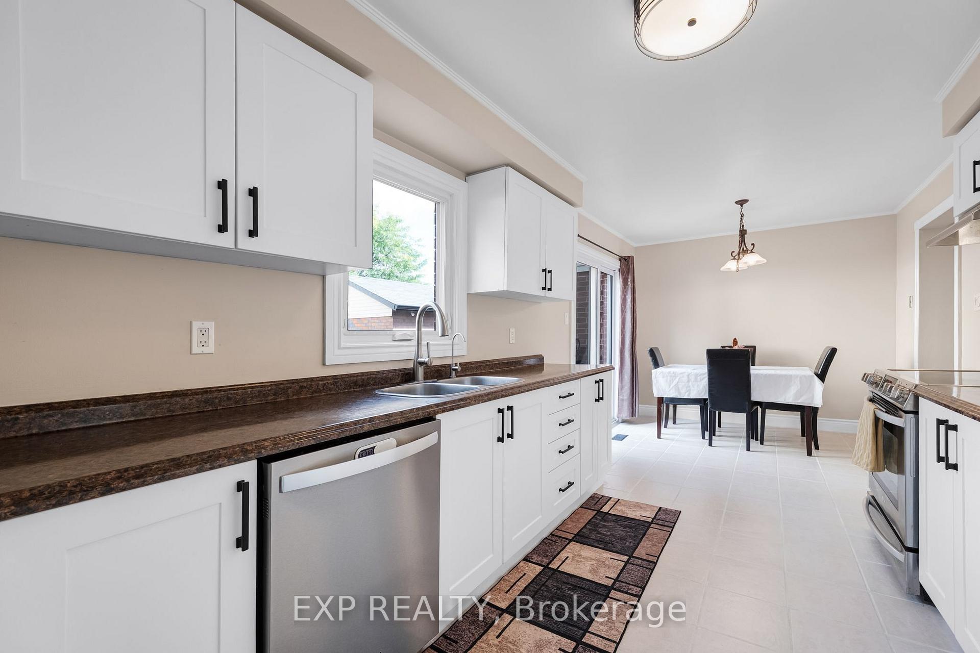 Photo 10 of 70 Natanya Boulevard, Georgina, Keswick North — HOMEH