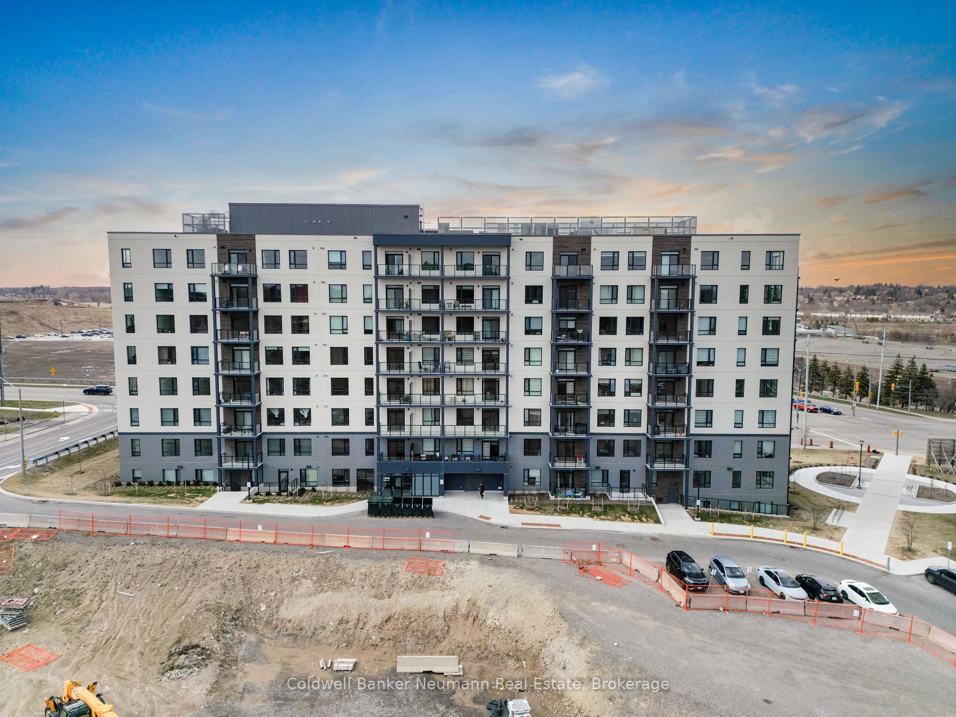 Photo of Unit 713, 1098 Paisley Road