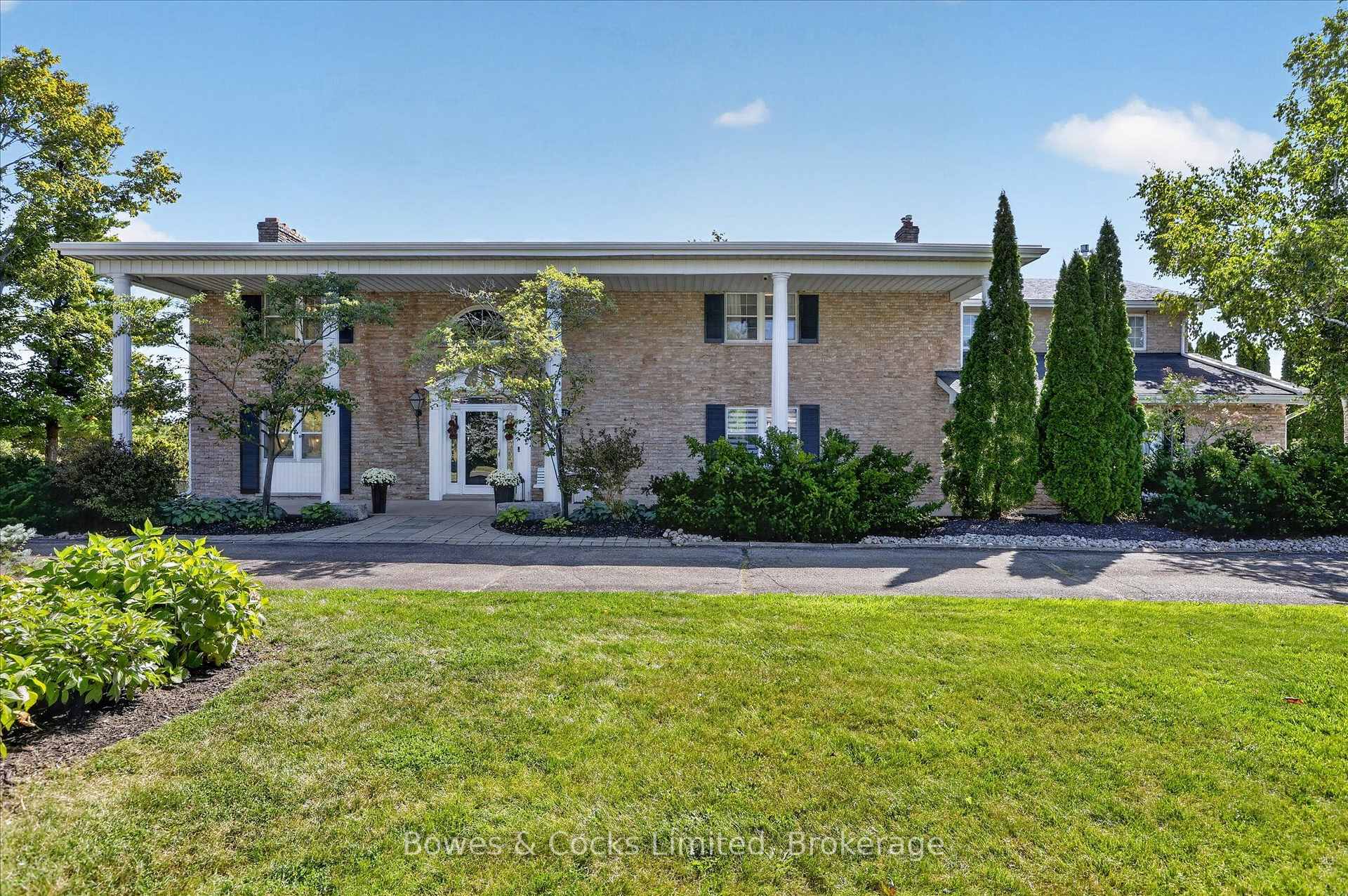 Photo 1 of 1562 Champlain Drive, Peterborough, Northcrest Ward 5 — HOMEH