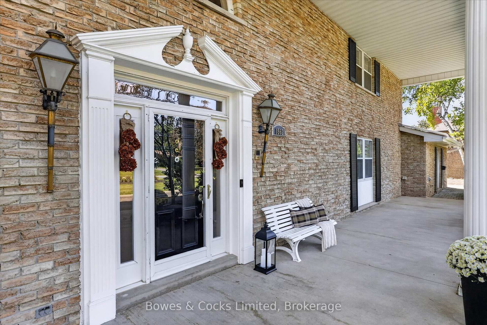 Photo 5 of 1562 Champlain Drive, Peterborough, Northcrest Ward 5 — HOMEH