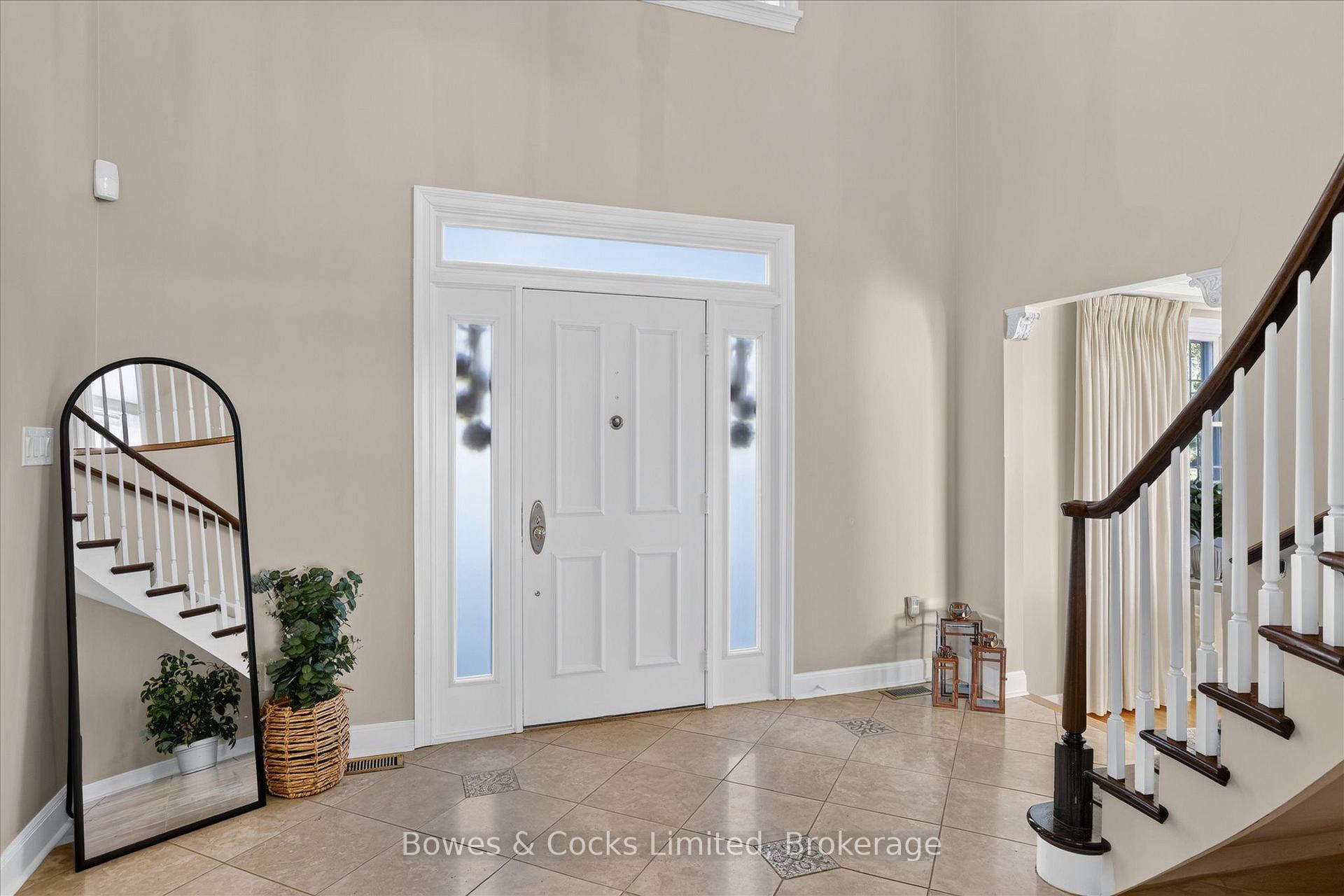 Photo 6 of 1562 Champlain Drive, Peterborough, Northcrest Ward 5 — HOMEH