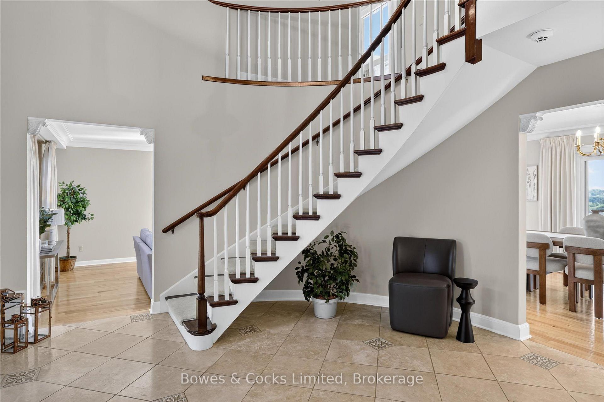 Photo 7 of 1562 Champlain Drive, Peterborough, Northcrest Ward 5 — HOMEH