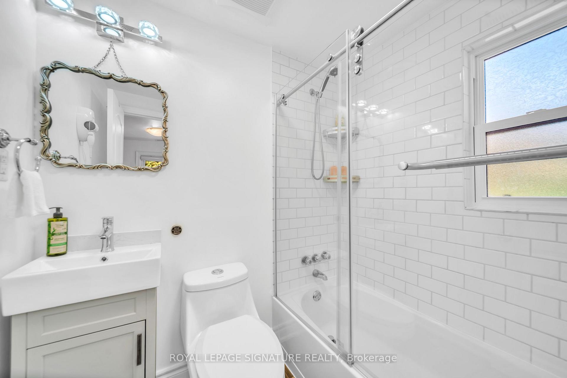 Photo 26 of 2020 Kate Avenue, Innisfil, Alcona — HOMEH