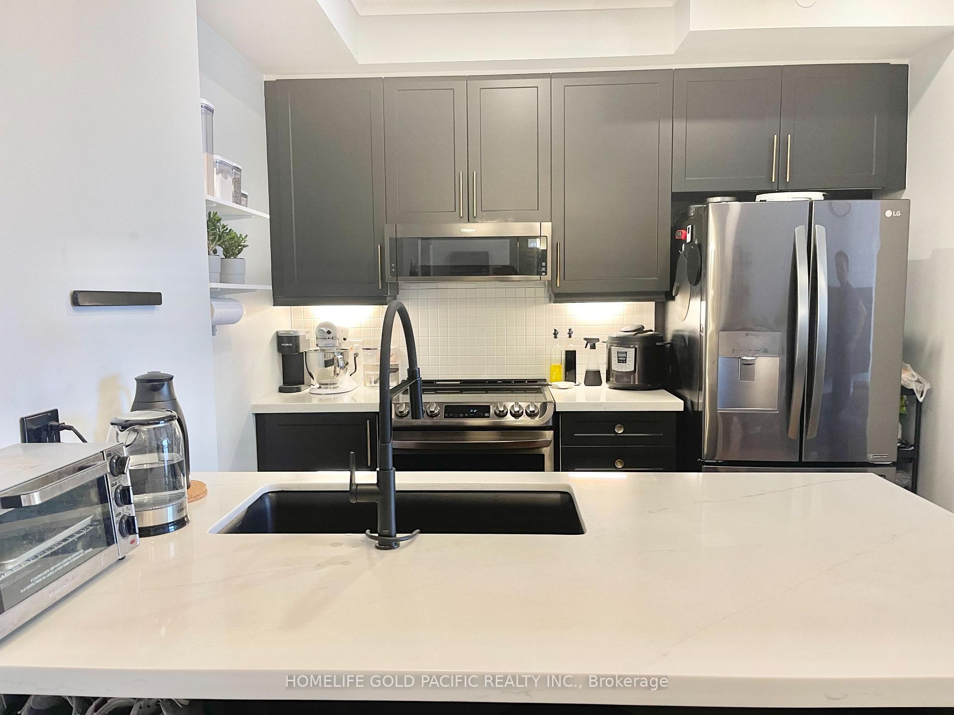 Photo 6 of Unit 614, 2 Adam Sellers Street, Markham, Cornell — HOMEH