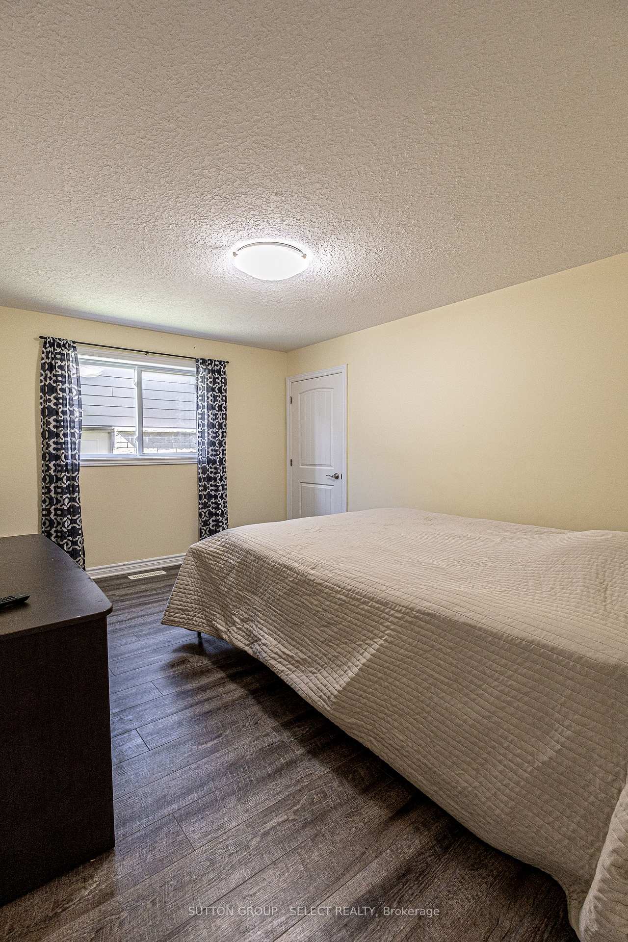 Photo 11 of 24 Brooker Trail, Thames Centre, Thorndale — HOMEH