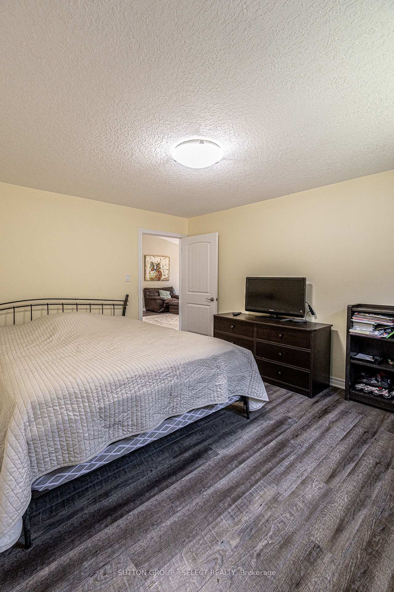Photo 12 of 24 Brooker Trail, Thames Centre, Thorndale — HOMEH