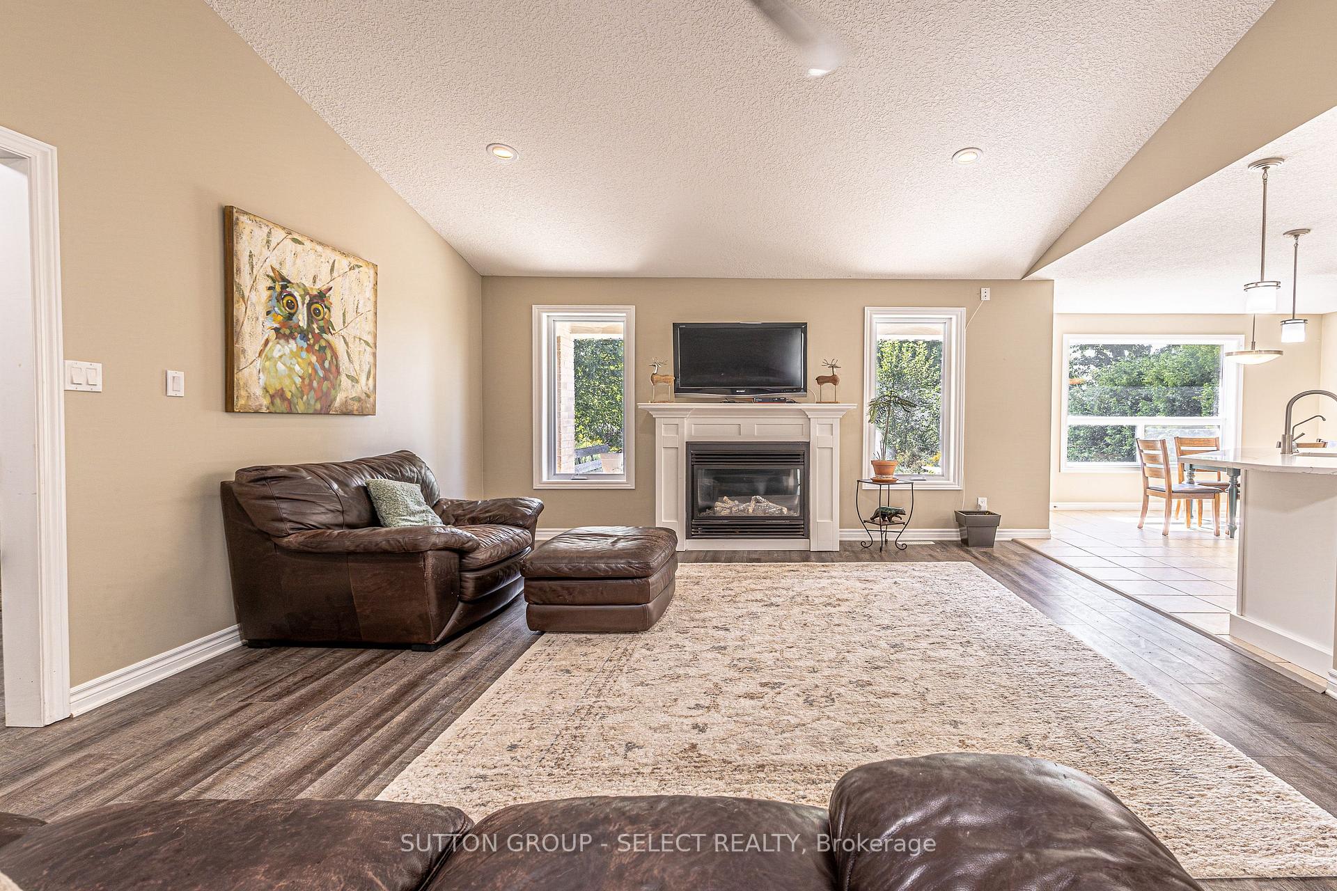 Photo 14 of 24 Brooker Trail, Thames Centre, Thorndale — HOMEH