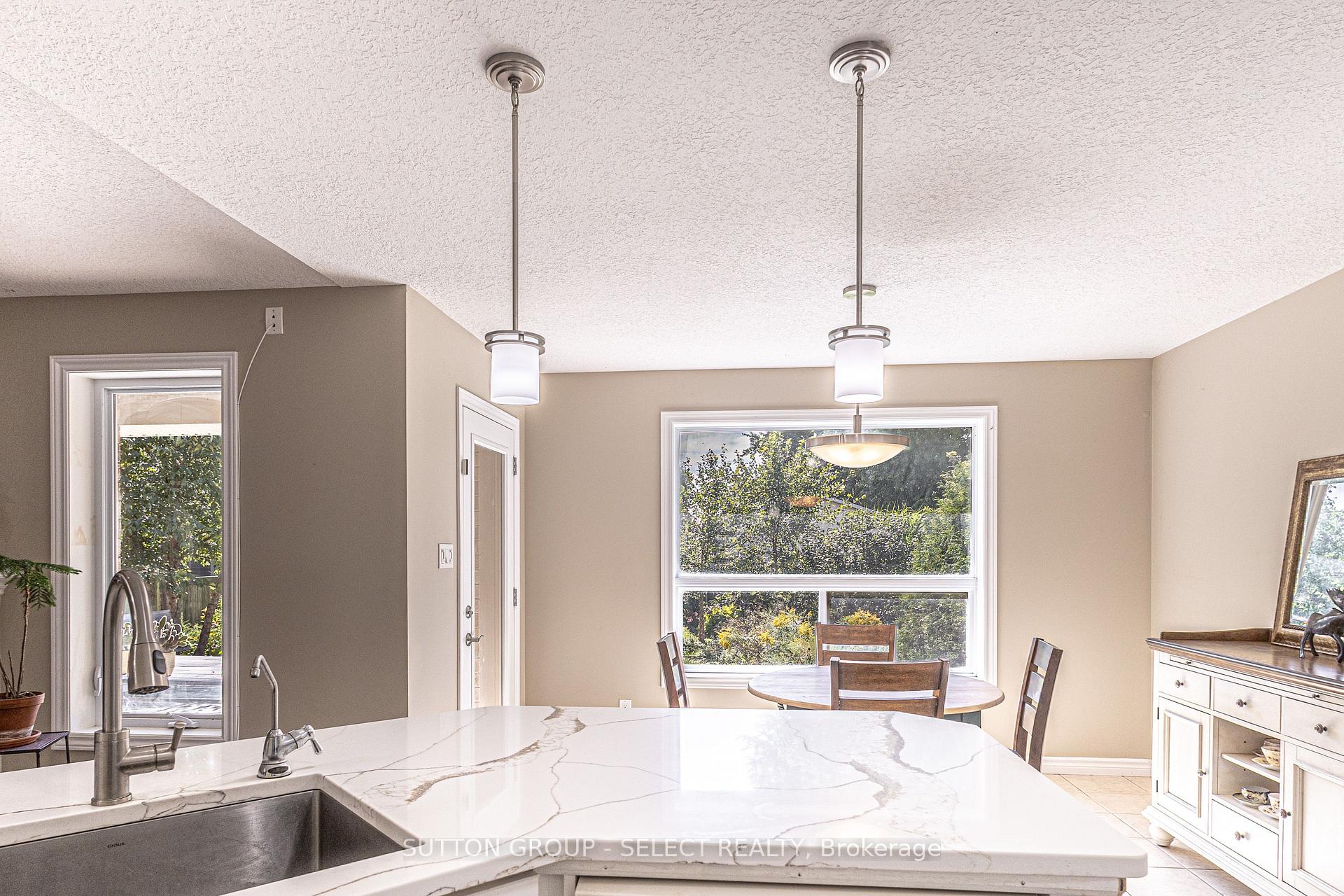 Photo 18 of 24 Brooker Trail, Thames Centre, Thorndale — HOMEH