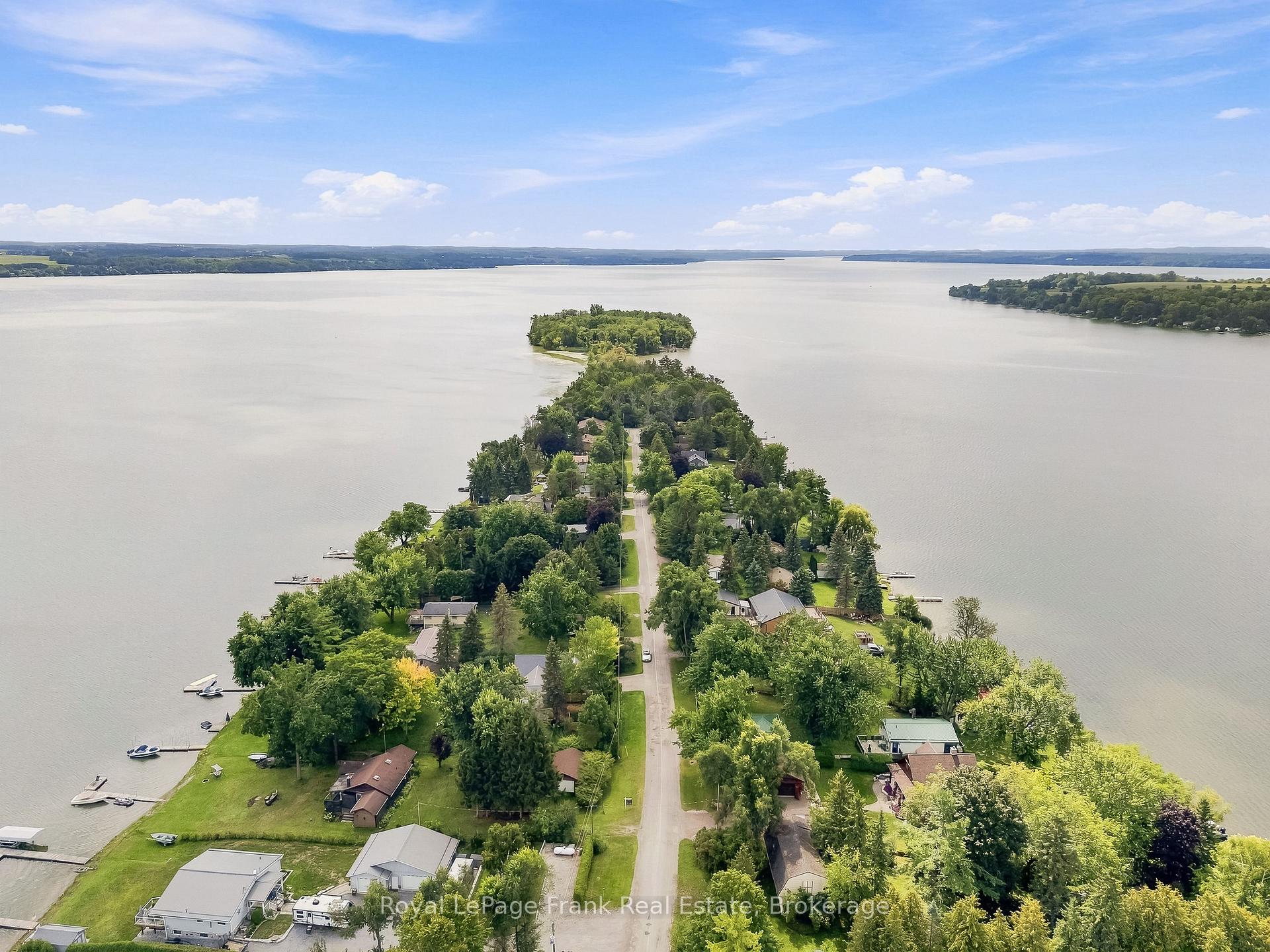 Photo 6 of 131 Ball Point Road, Kawartha Lakes, Little Britain — HOMEH