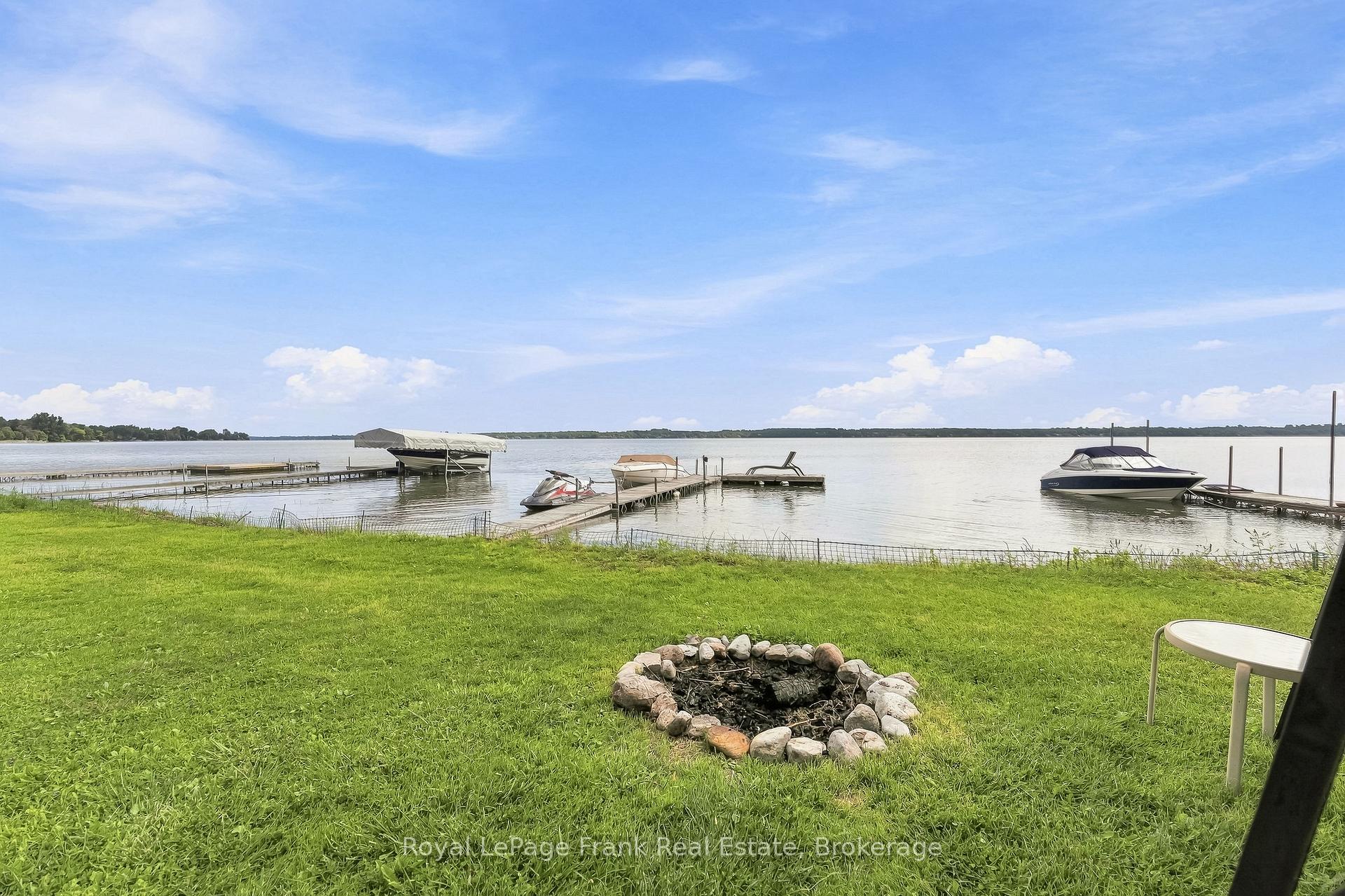 Photo 33 of 131 Ball Point Road, Kawartha Lakes, Little Britain — HOMEH