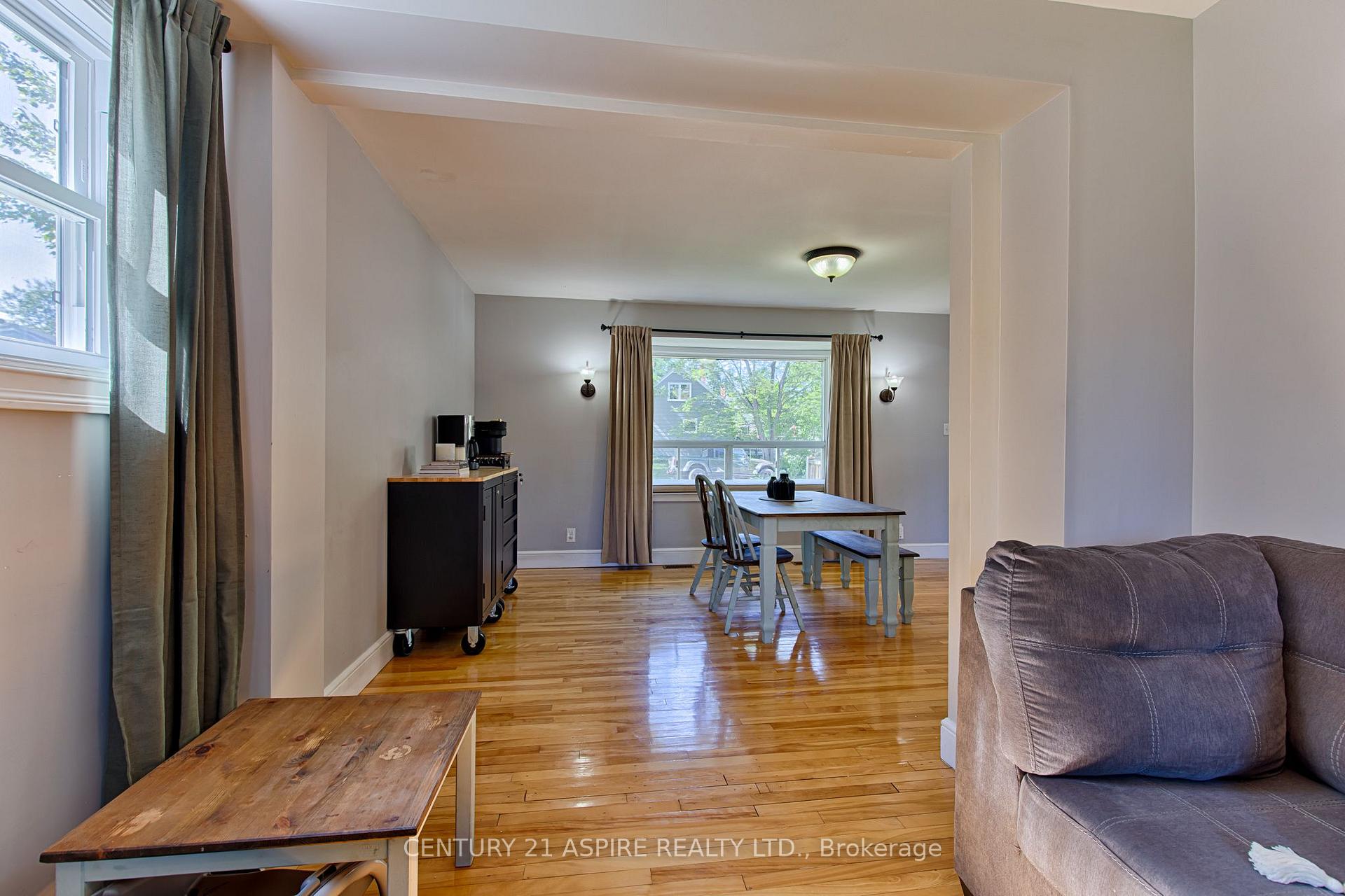 Photo 12 of 2 Thomson Crescent, Deep River, Deep River — HOMEH