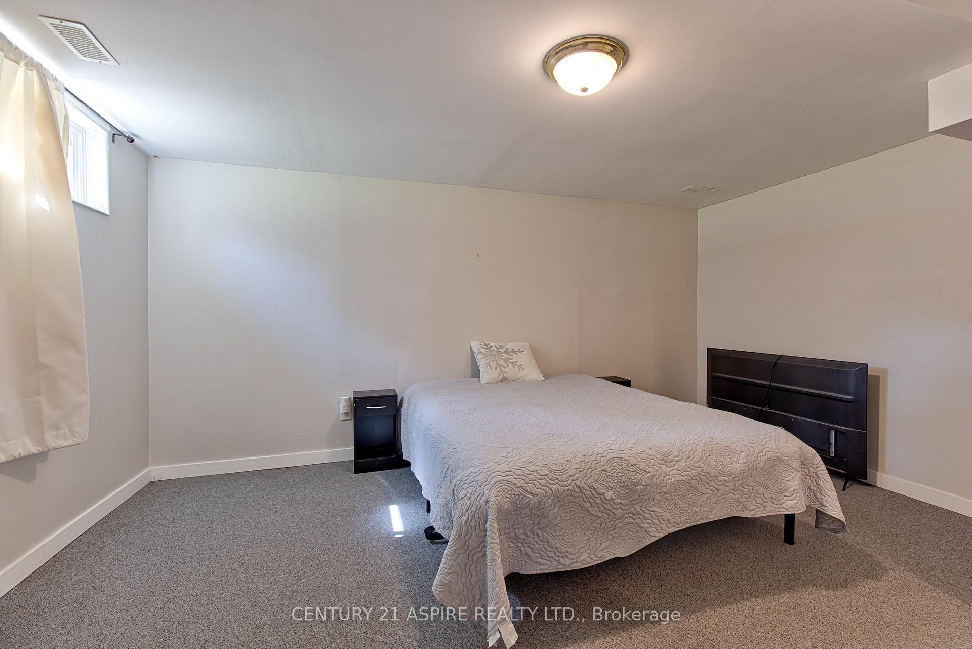 Photo 24 of 2 Thomson Crescent, Deep River, Deep River — HOMEH