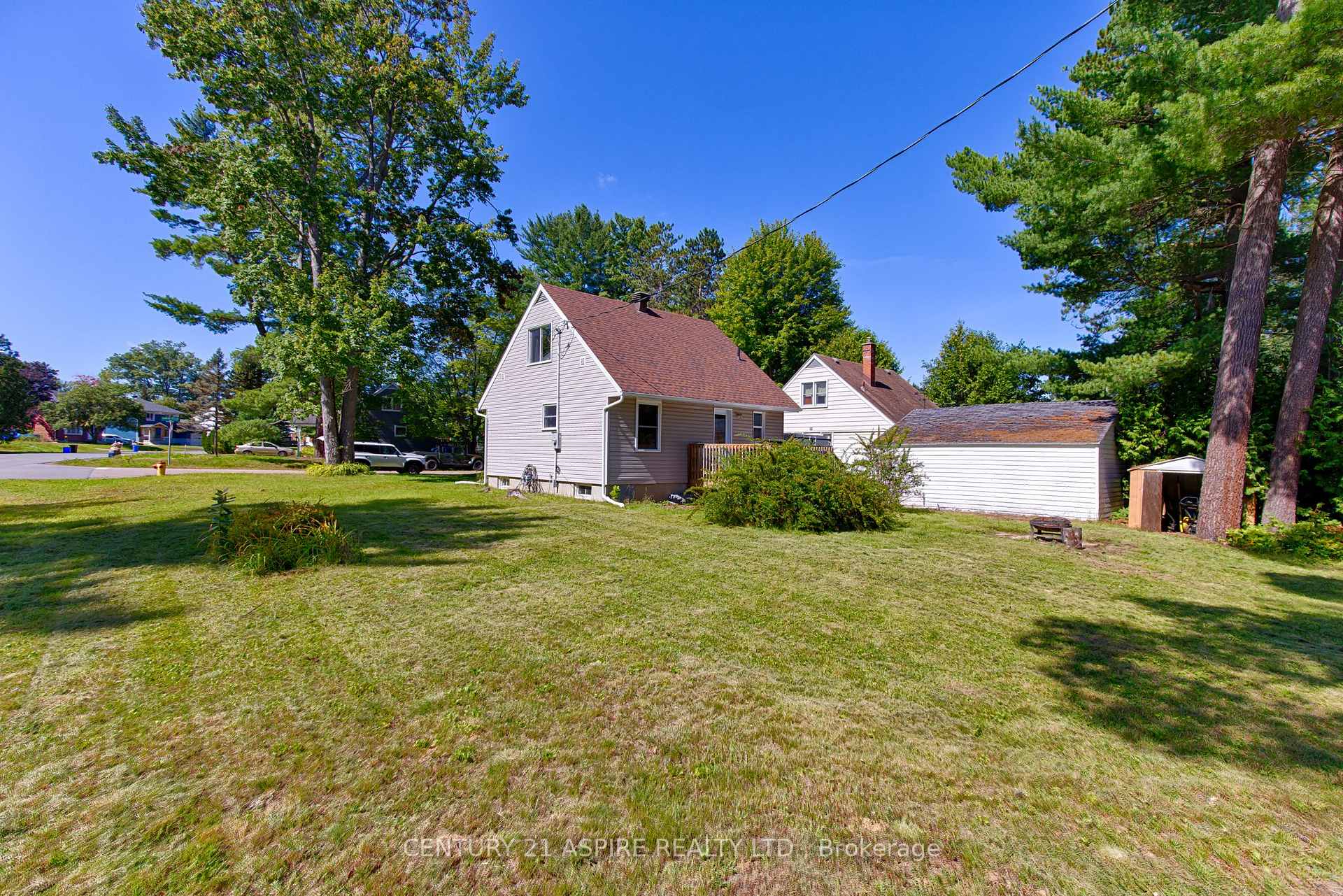 Photo 36 of 2 Thomson Crescent, Deep River, Deep River — HOMEH