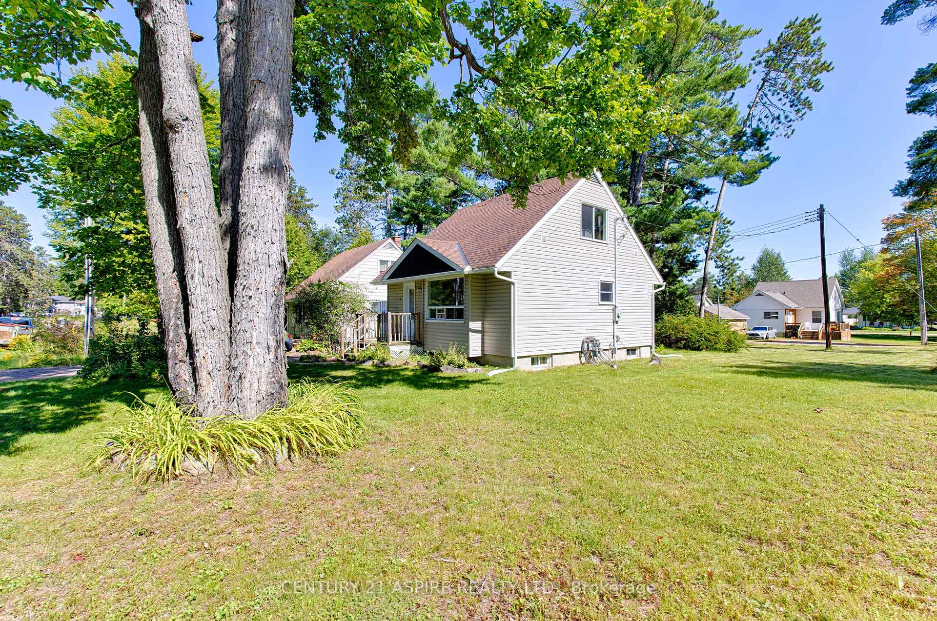 Photo 38 of 2 Thomson Crescent, Deep River, Deep River — HOMEH