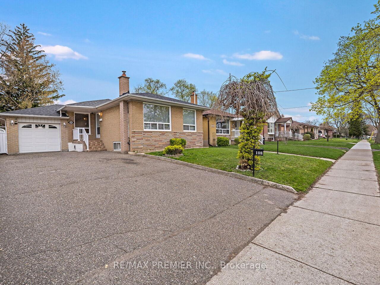 Photo 1 of 108 Thistle Down Boulevard, Etobicoke, Thistletown-Beaumonde Heights — HOMEH