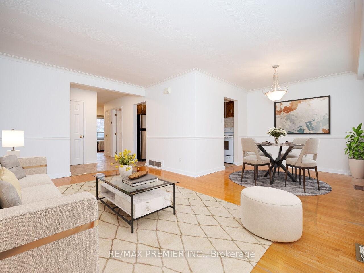 Photo 9 of 108 Thistle Down Boulevard, Etobicoke, Thistletown-Beaumonde Heights — HOMEH
