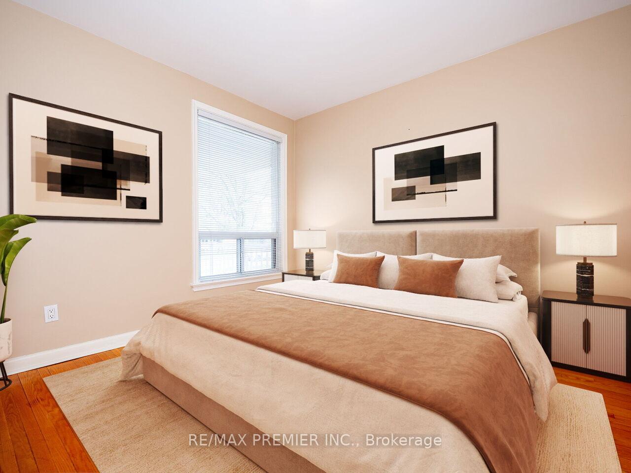 Photo 24 of 108 Thistle Down Boulevard, Etobicoke, Thistletown-Beaumonde Heights — HOMEH