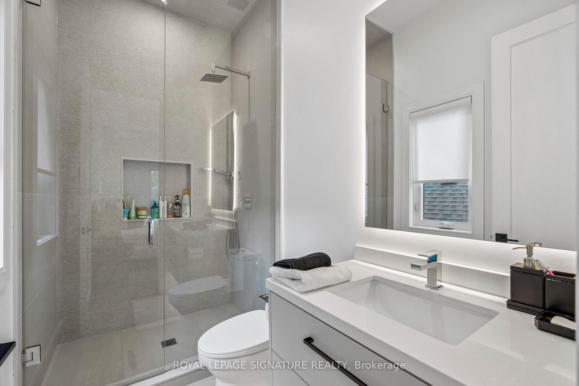 Photo 31 of 115 Whitmore Avenue, Toronto, Forest Hill North — HOMEH