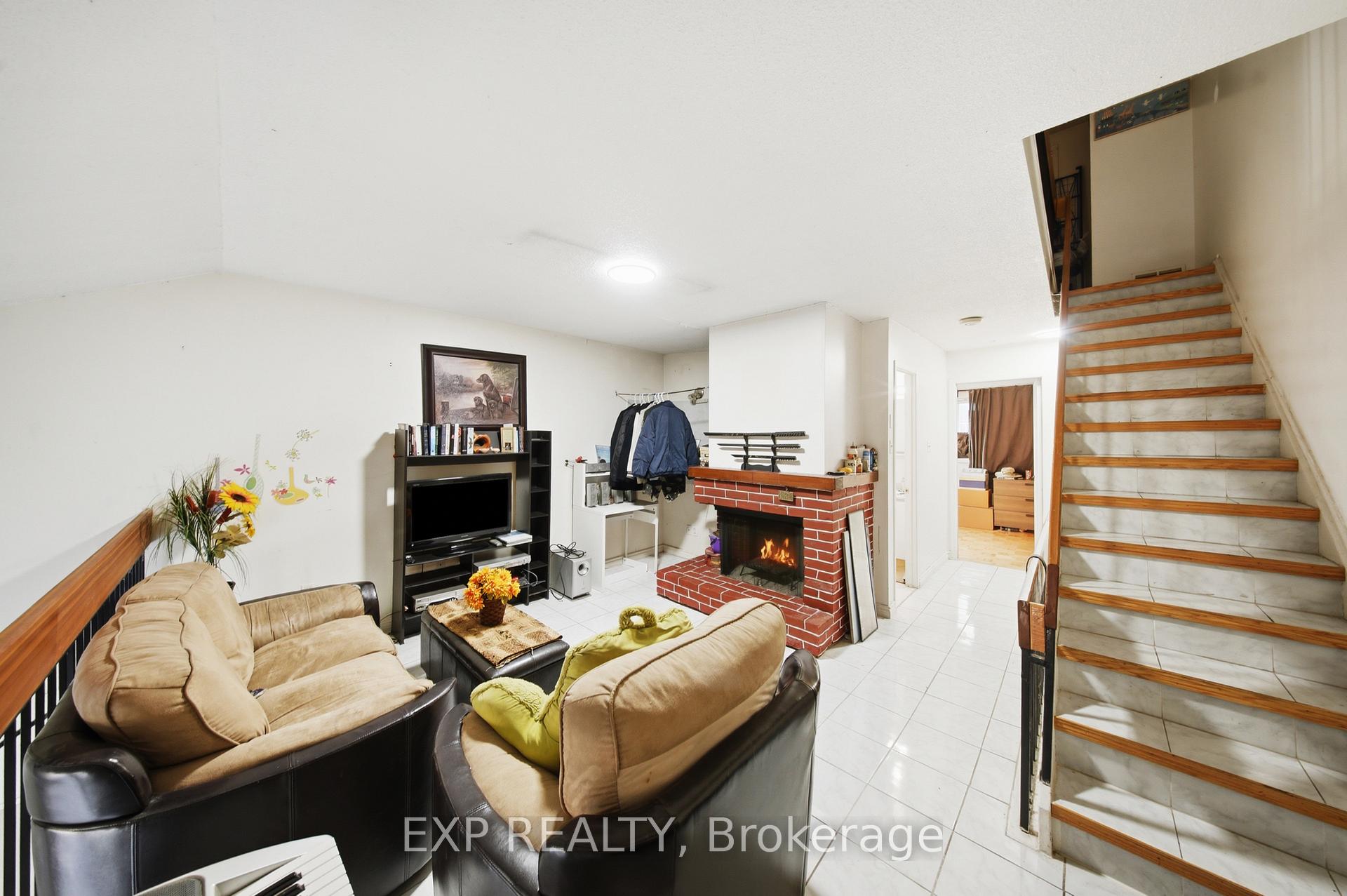 Photo 16 of Unit 8, 275 Manse Road, Scarborough, West Hill — HOMEH