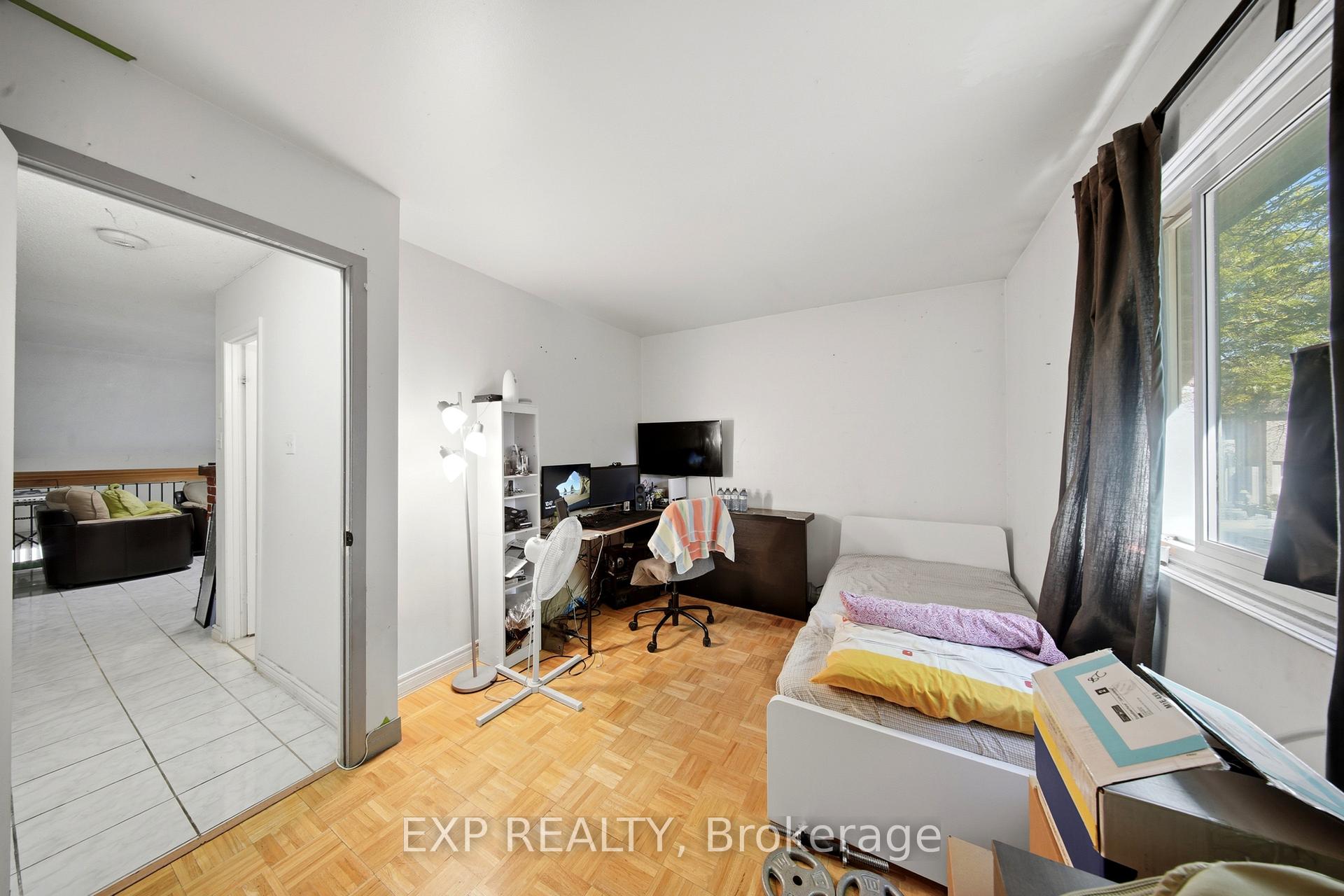 Photo 18 of Unit 8, 275 Manse Road, Scarborough, West Hill — HOMEH