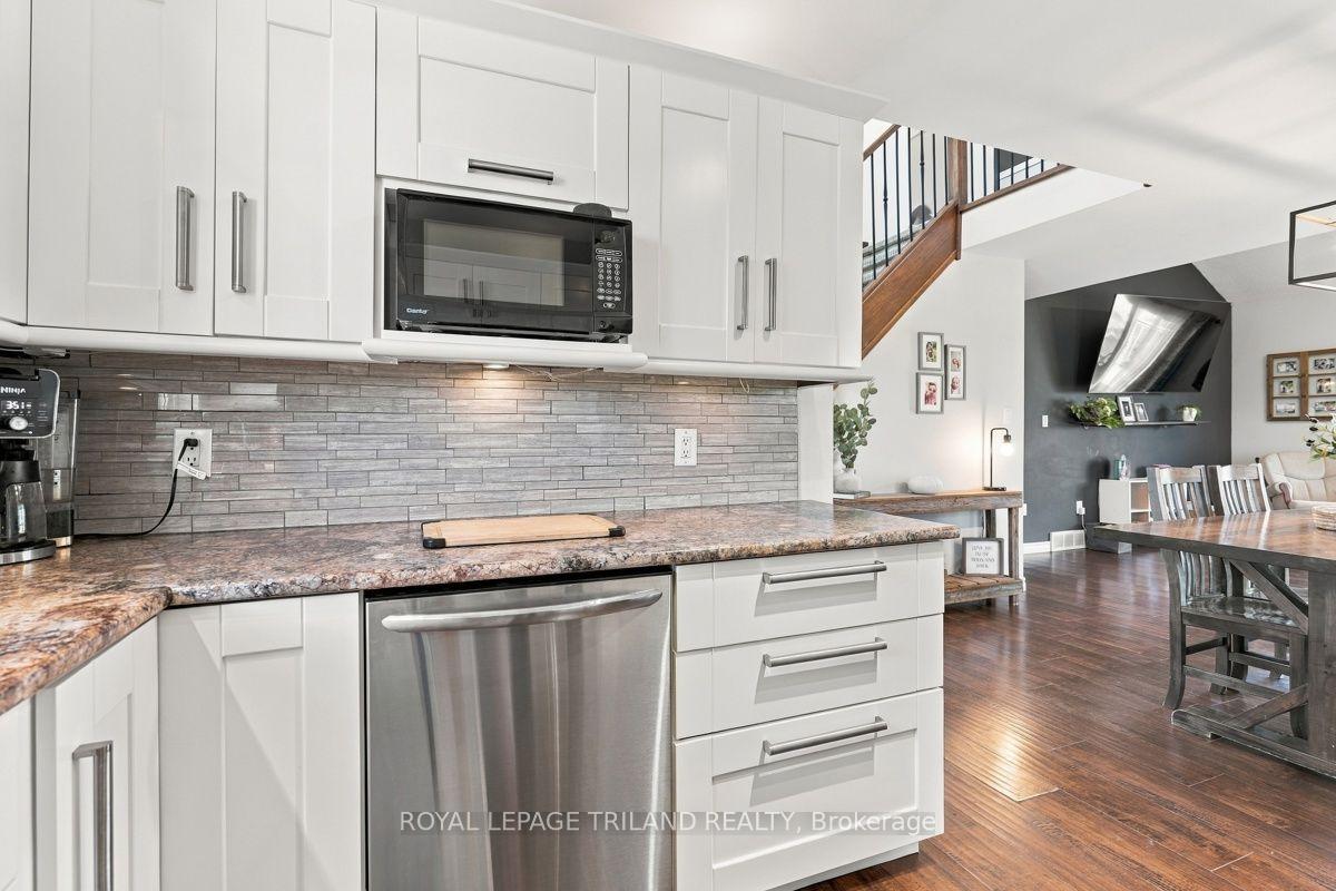 Photo 9 of 49344 Crossley-Hunter Line, Malahide, Rural Malahide — HOMEH