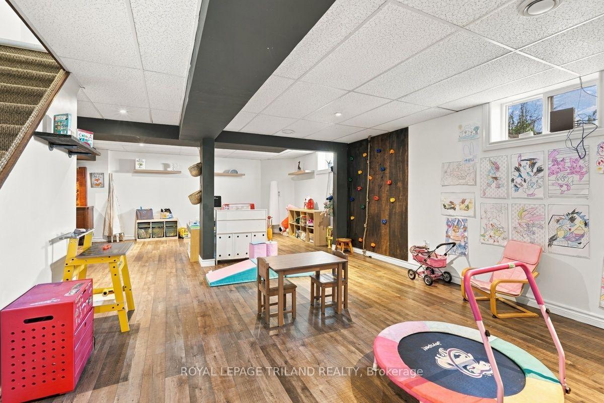 Photo 21 of 49344 Crossley-Hunter Line, Malahide, Rural Malahide — HOMEH