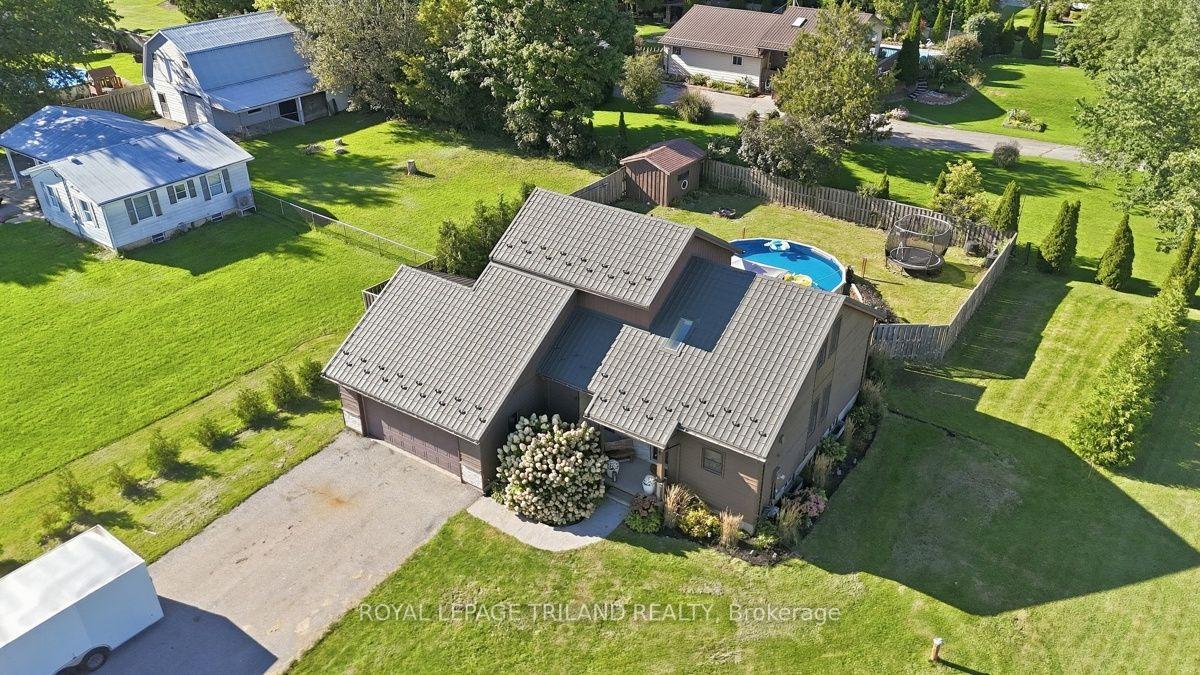 Photo 36 of 49344 Crossley-Hunter Line, Malahide, Rural Malahide — HOMEH
