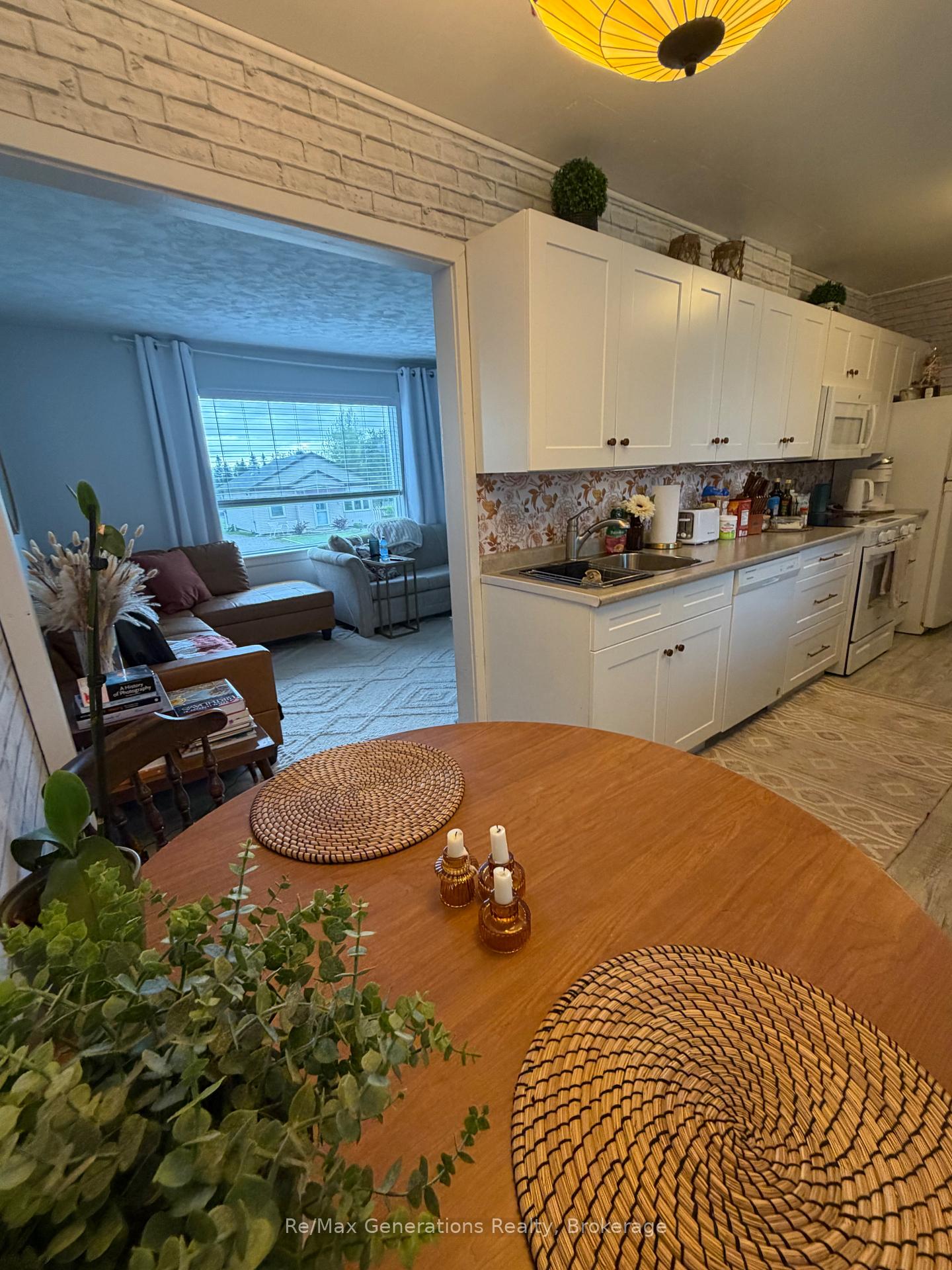 Photo 6 of 77 Yawkey Avenue, Marathon — HOMEH