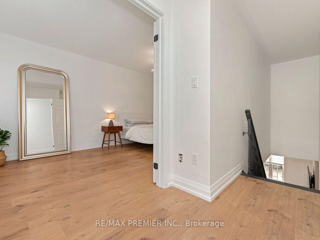 Photo 25 of 48 Odoardo Di Santo Circle, North York, Downsview-Roding-CFB — HOMEH