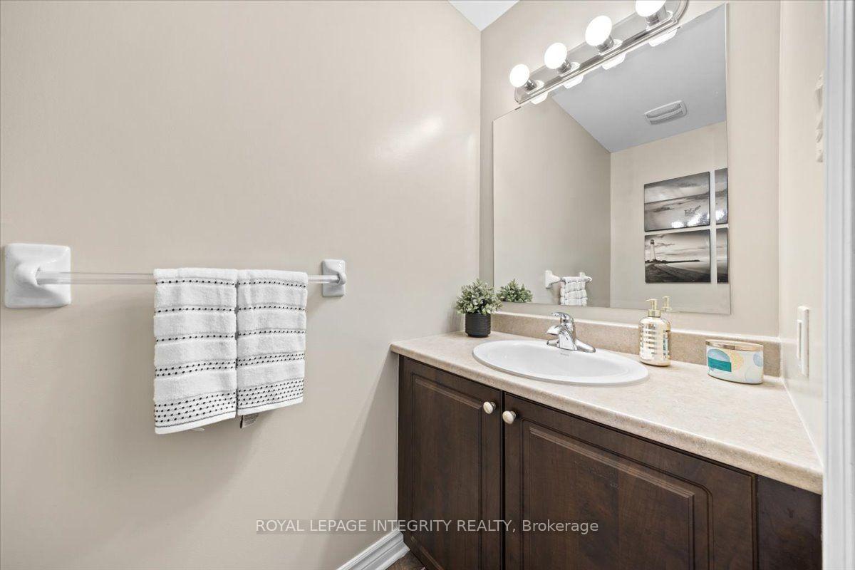 Photo 6 of 1433 Comfrey Crescent, Ottawa, Notting Hill/Summerside — HOMEH