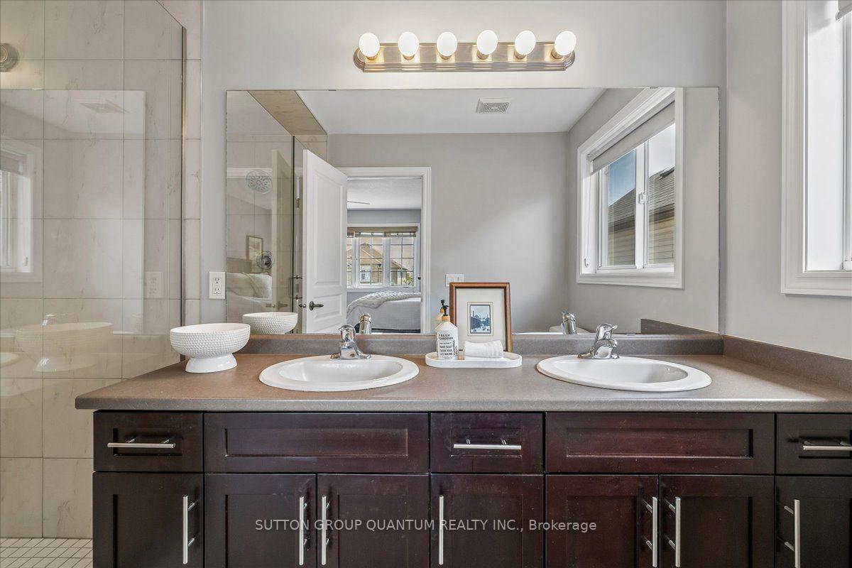 Photo 21 of 92 Garinger Crescent, Hamilton, Binbrook — HOMEH