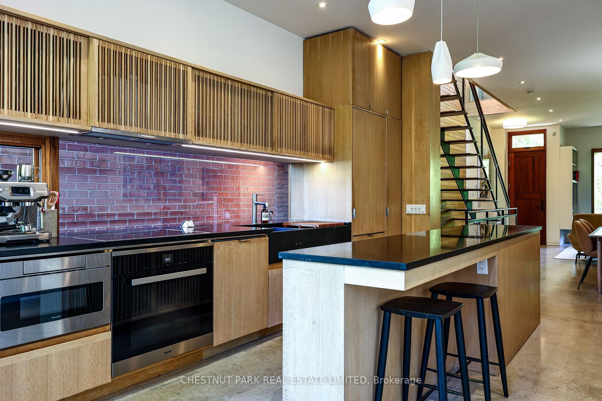 Photo 18 of 924 Manning Avenue, Toronto, The Annex — HOMEH