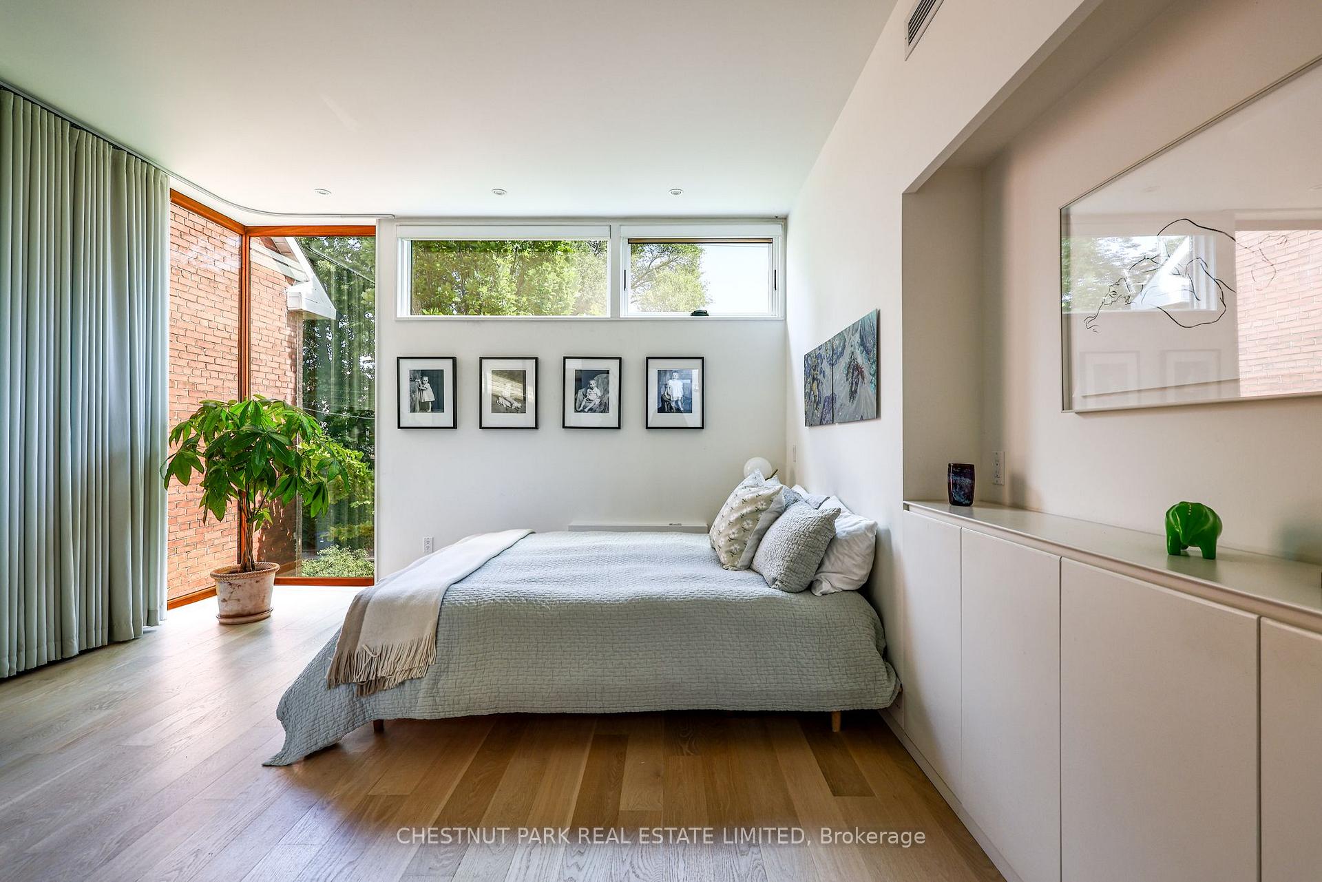 Photo 25 of 924 Manning Avenue, Toronto, The Annex — HOMEH