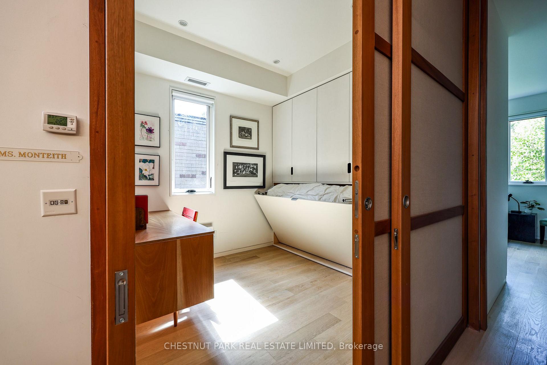 Photo 32 of 924 Manning Avenue, Toronto, The Annex — HOMEH