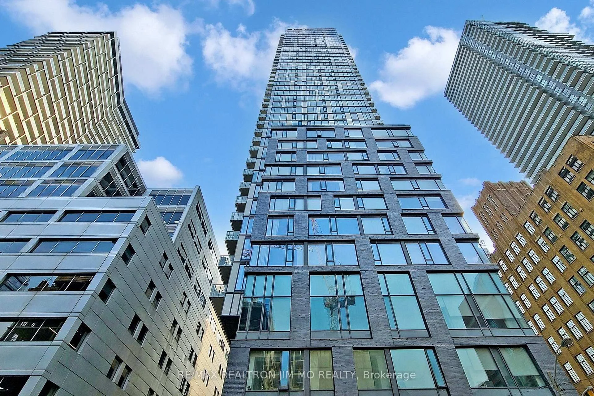 Photo 4 of Unit 3809, 101 Peter Street, Toronto, Waterfront Communities — HOMEH