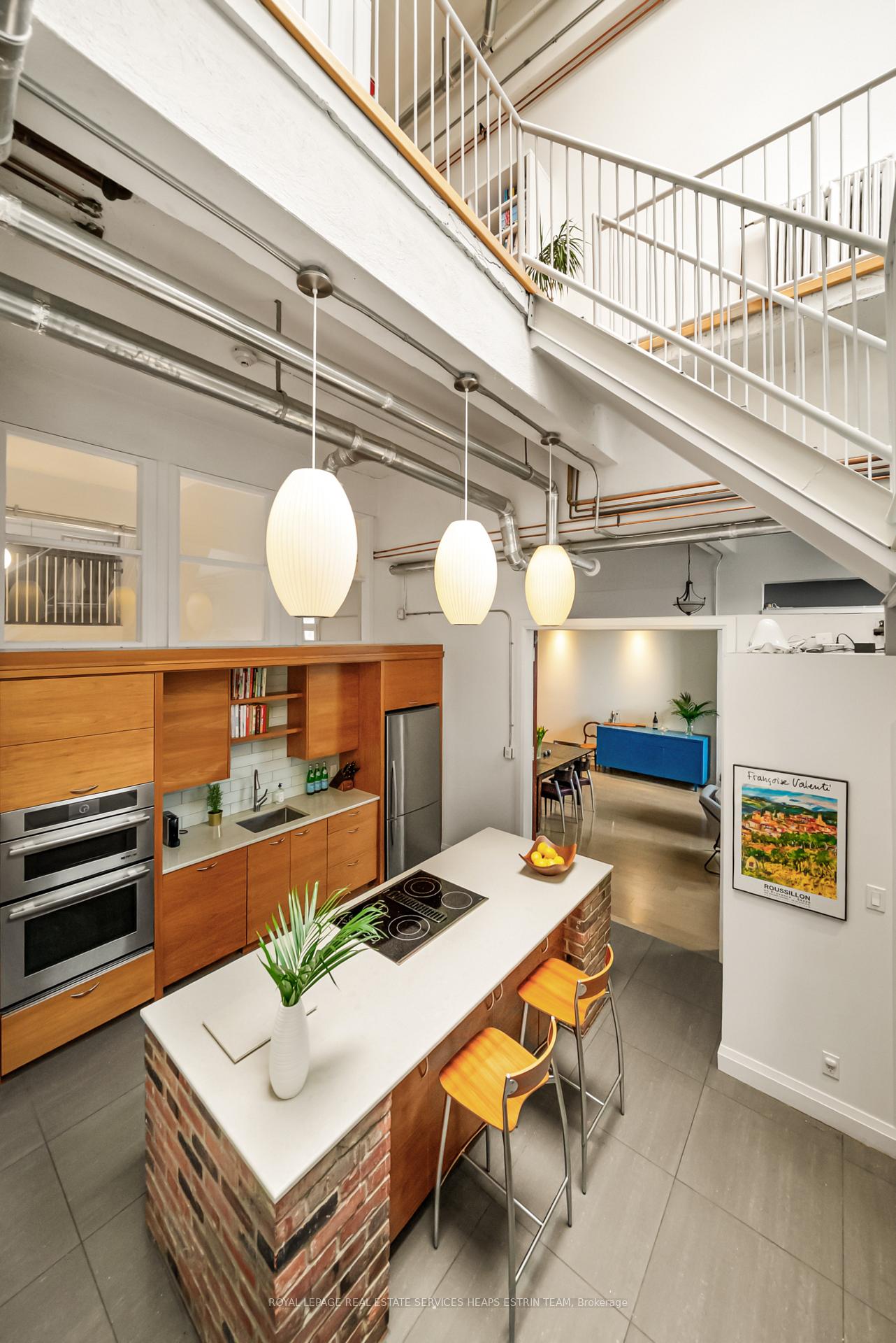 Photo 3 of Unit 205, 264 Seaton Street, Toronto, Moss Park — HOMEH