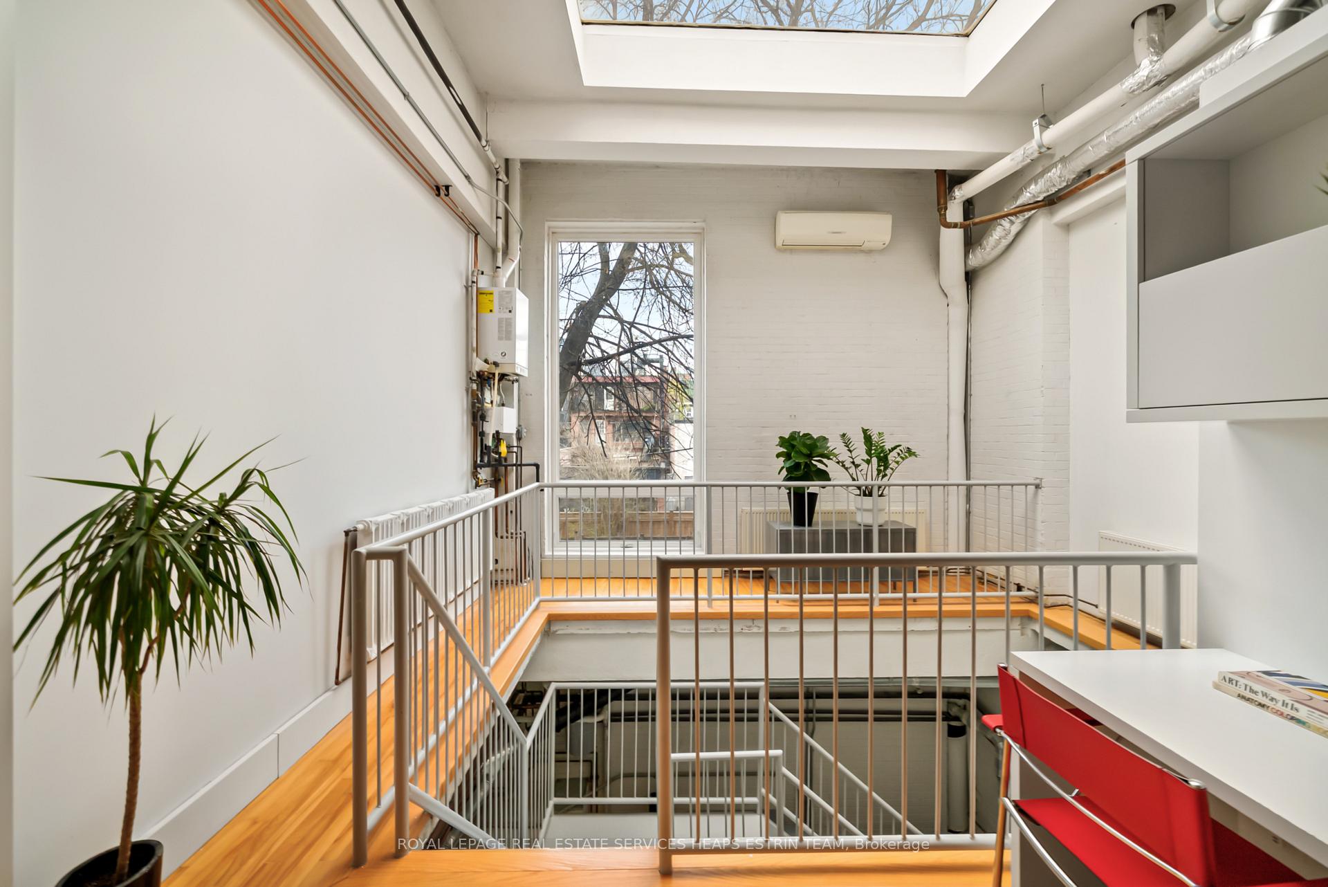 Photo 22 of Unit 205, 264 Seaton Street, Toronto, Moss Park — HOMEH