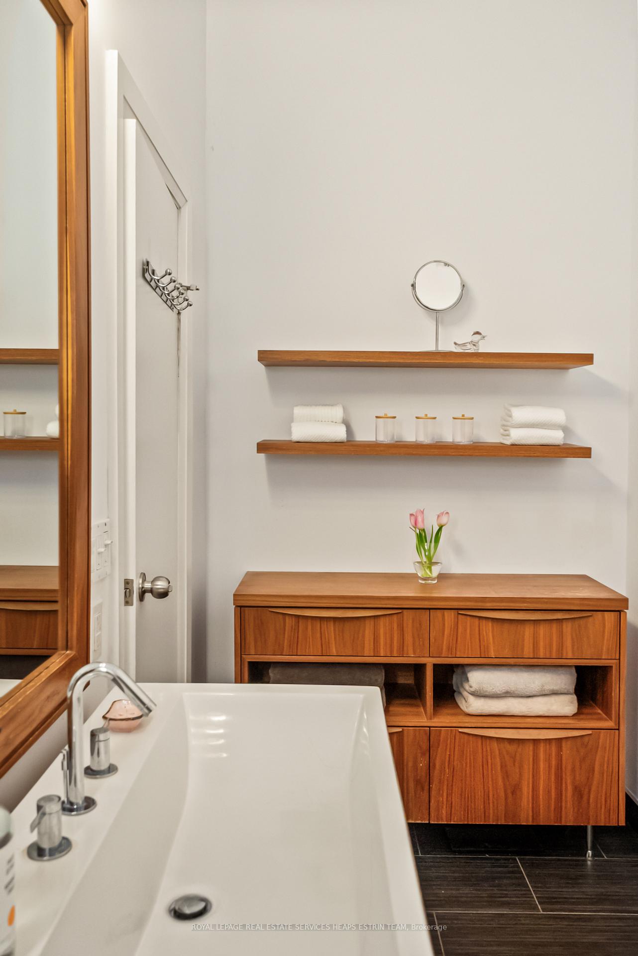 Photo 30 of Unit 205, 264 Seaton Street, Toronto, Moss Park — HOMEH