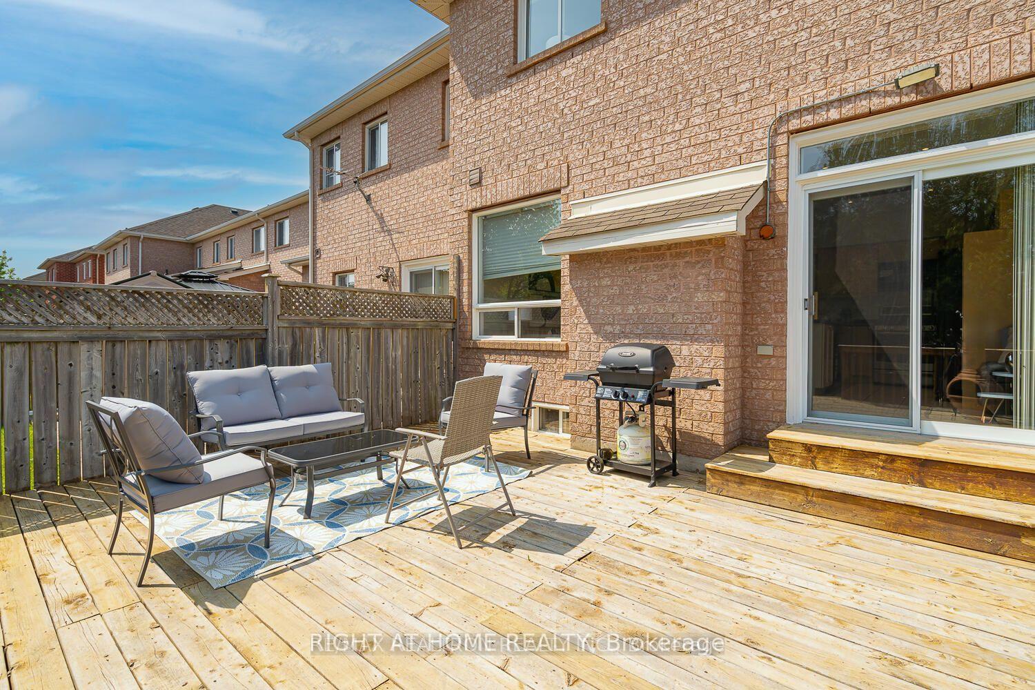Photo 38 of 1 Ridgeway Court, Vaughan, Maple — HOMEH