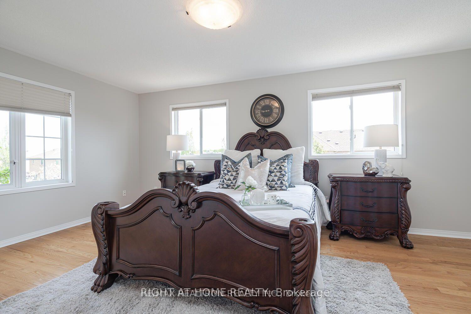 Photo 63 of 1 Ridgeway Court, Vaughan, Maple — HOMEH