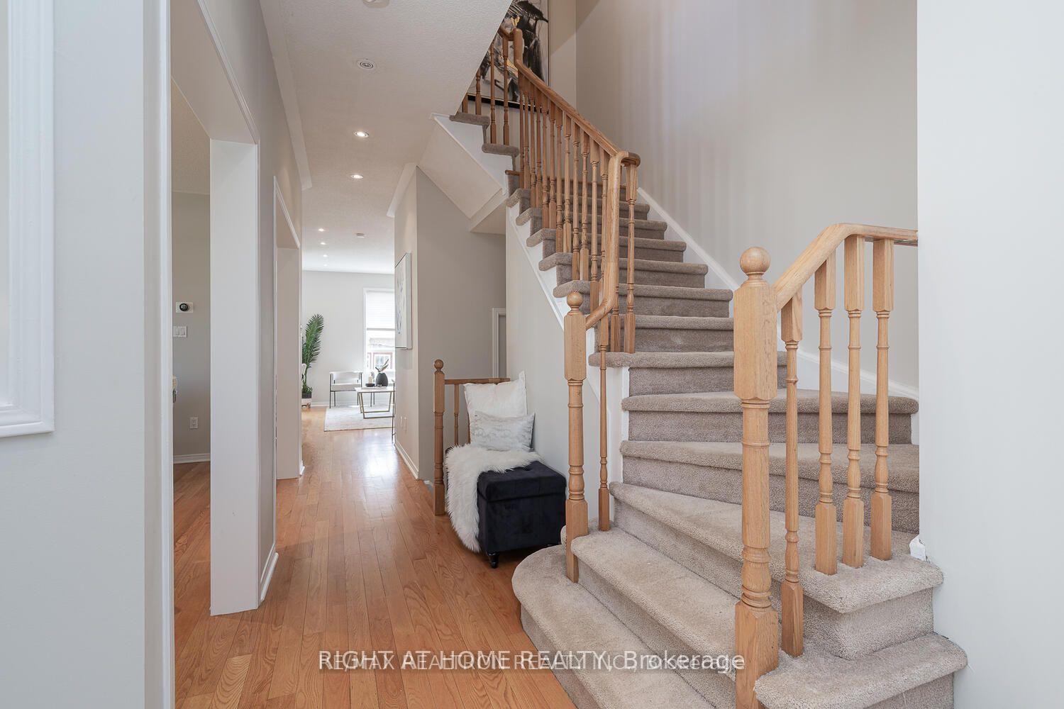 Photo 65 of 1 Ridgeway Court, Vaughan, Maple — HOMEH