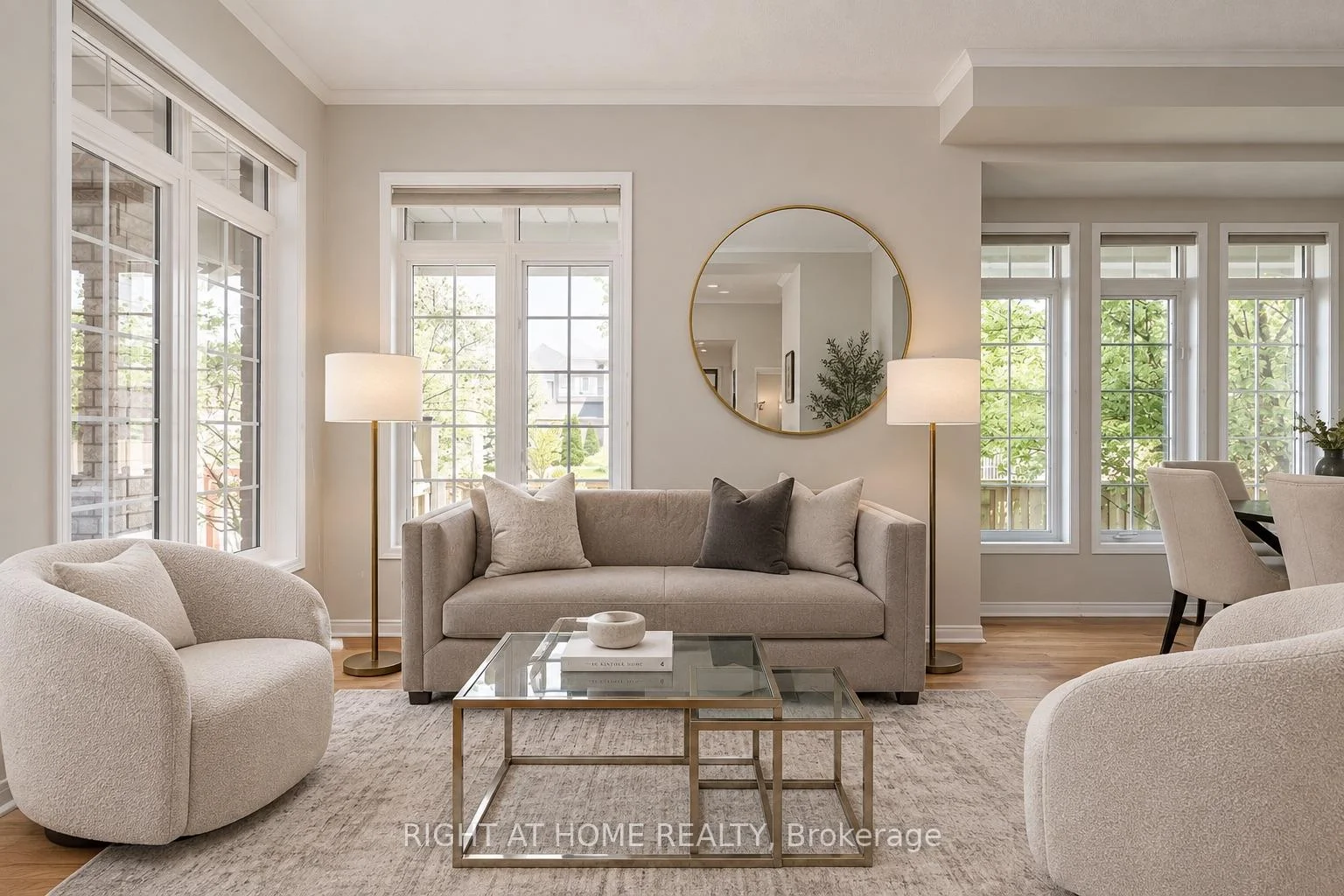 Photo 13 of 1 Ridgeway Court, Vaughan, Maple — HOMEH