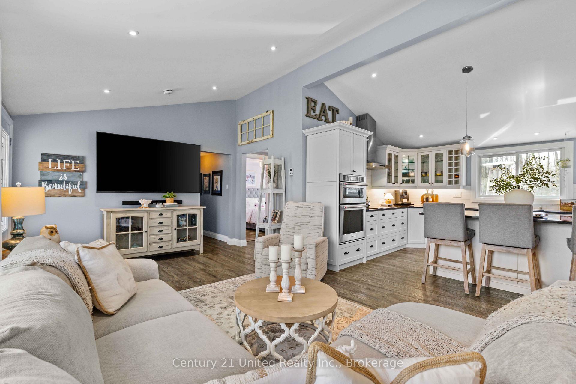 Photo 7 of 11 Birch Terrace, Trent Lakes — HOMEH