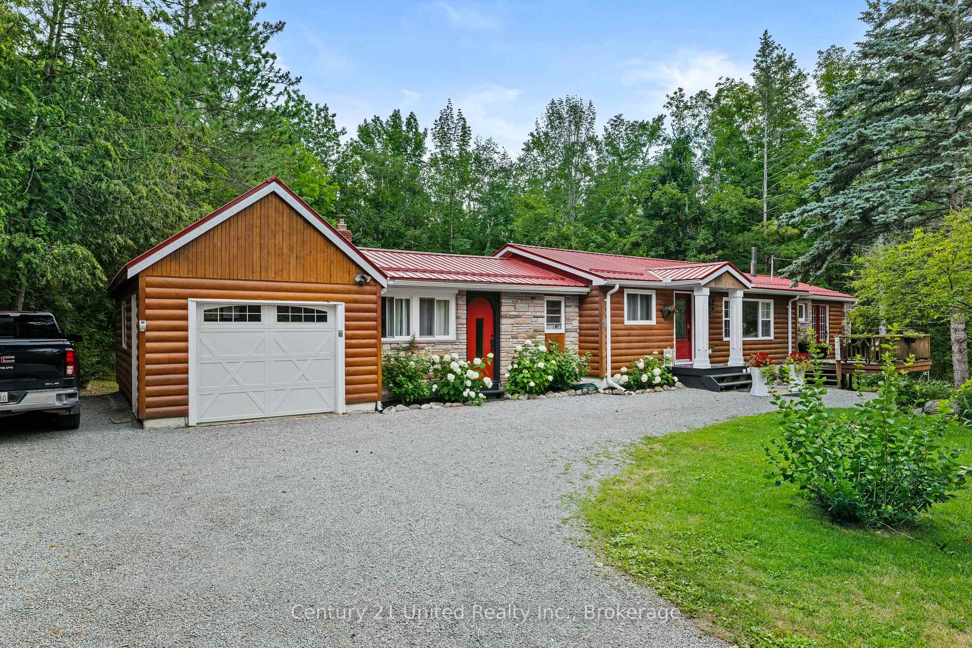 Photo 2 of 11 Birch Terrace, Trent Lakes — HOMEH