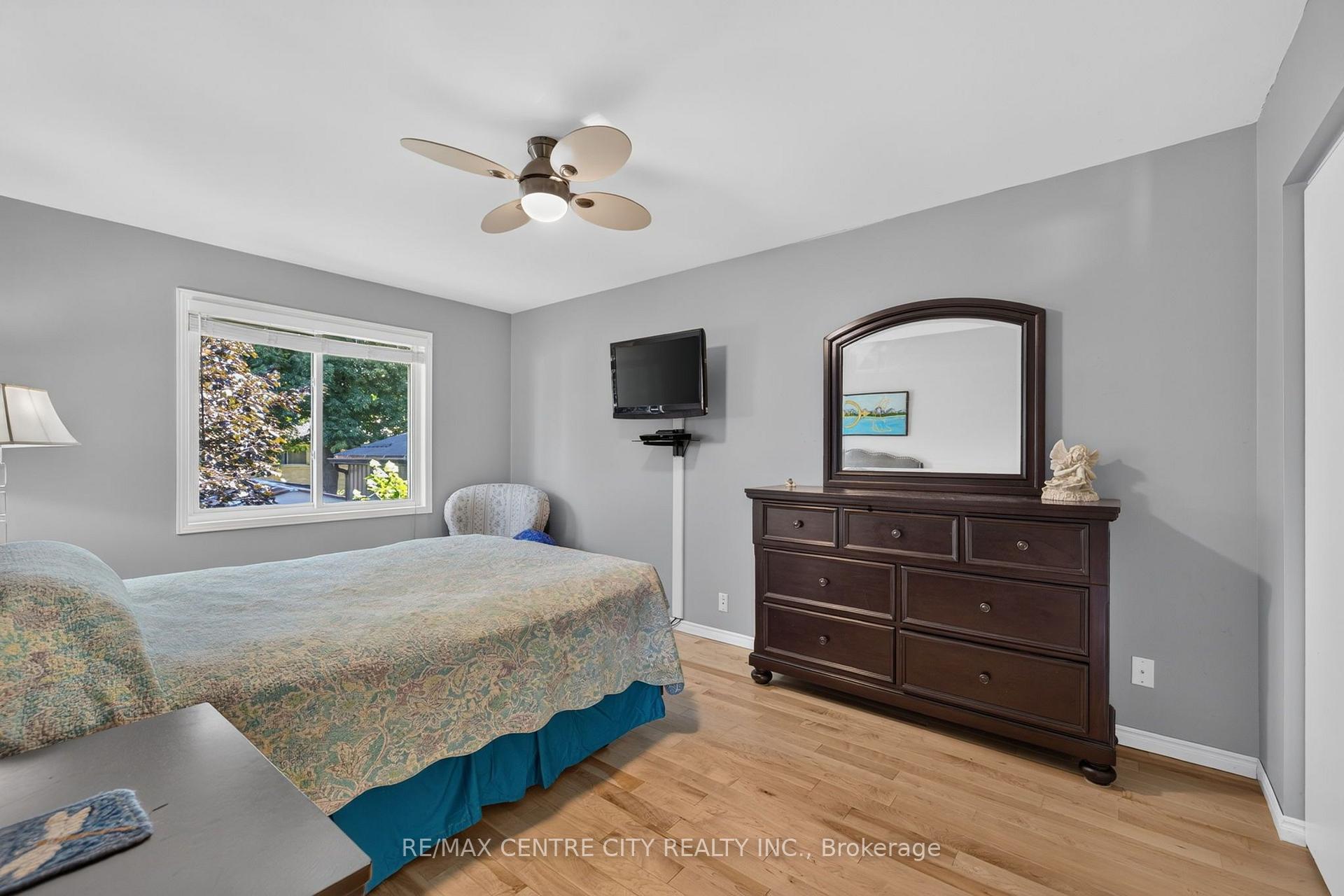 Photo 15 of 59 Westgate Avenue, Strathroy-Caradoc, SW — HOMEH